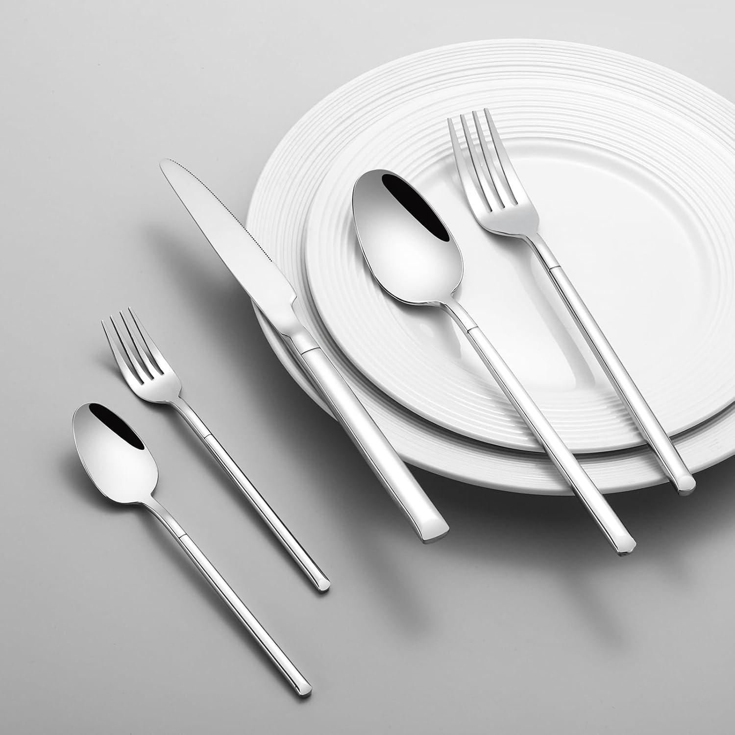 Silverware Set for 8, 18/10 Heavy Duty Stainless Steel Flatware Set, Prendcyx 40 Piece Premium Cutlery Sets including Spoons and Forks Set, Dishwasher Safe