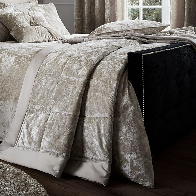 Catherine Lansfield Crushed Velvet 220 x 220 cm Bedspread Natural