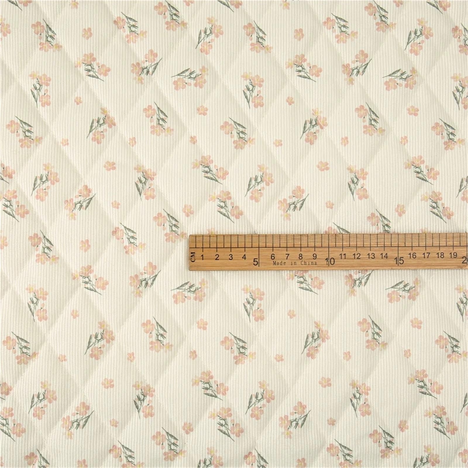 Tela Acolchada Tela acolchada de pana con estampado floral