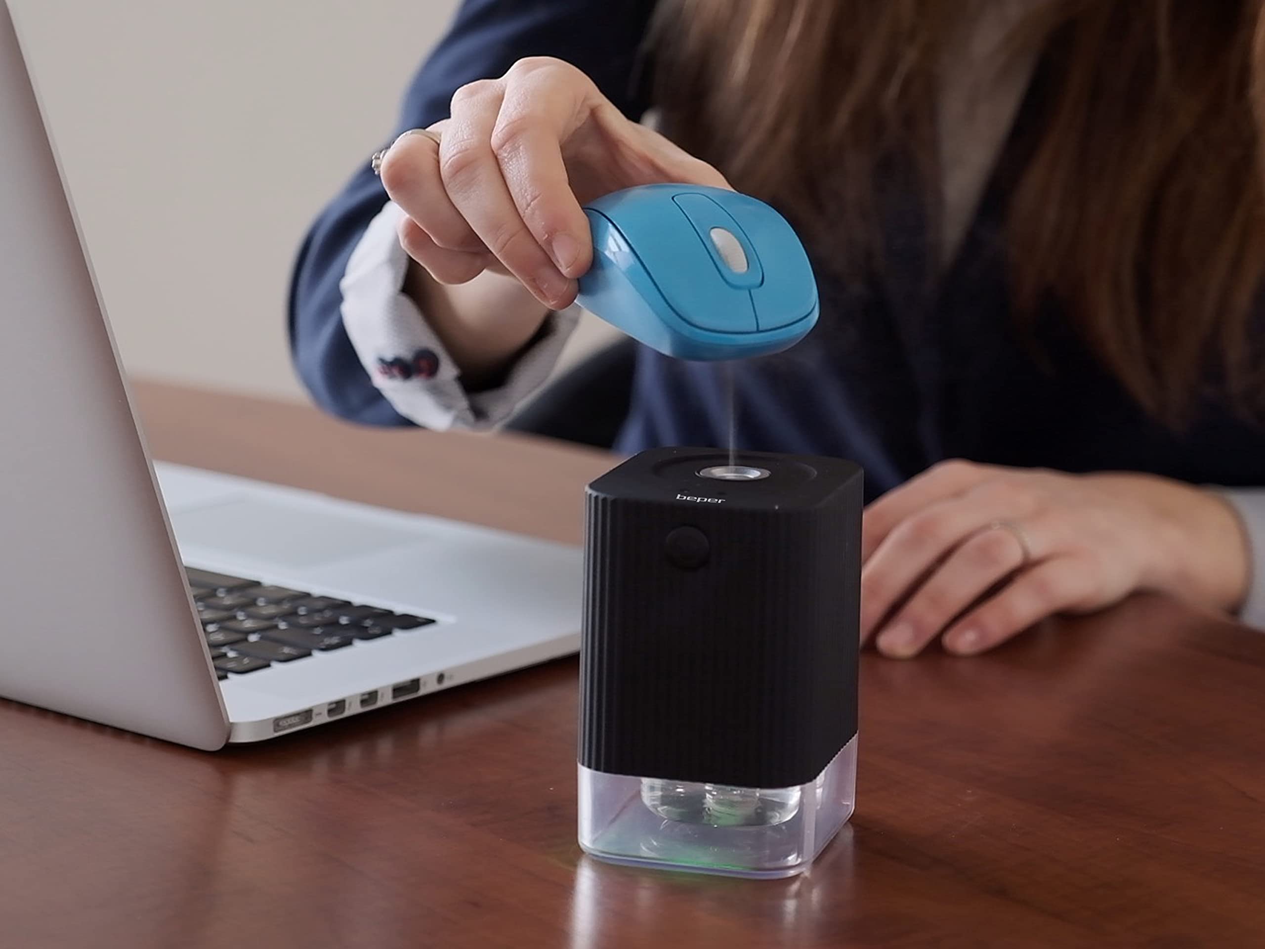 BEPER P201UTP011 Dispenser Nebulizzatore Disinfettante Mani e Oggetti, Capacità 120ml Contactless, Sensore Infrarossi, Batteria Ricaricabile, Cavo USB incluso, Nero