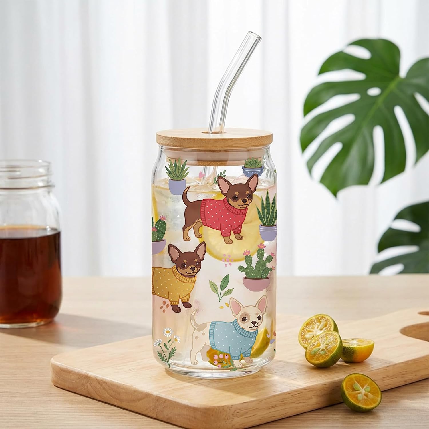 Chihuahua Gift for Women,16 oz Glass Cup with Lids and Straws for Coffee, Juice