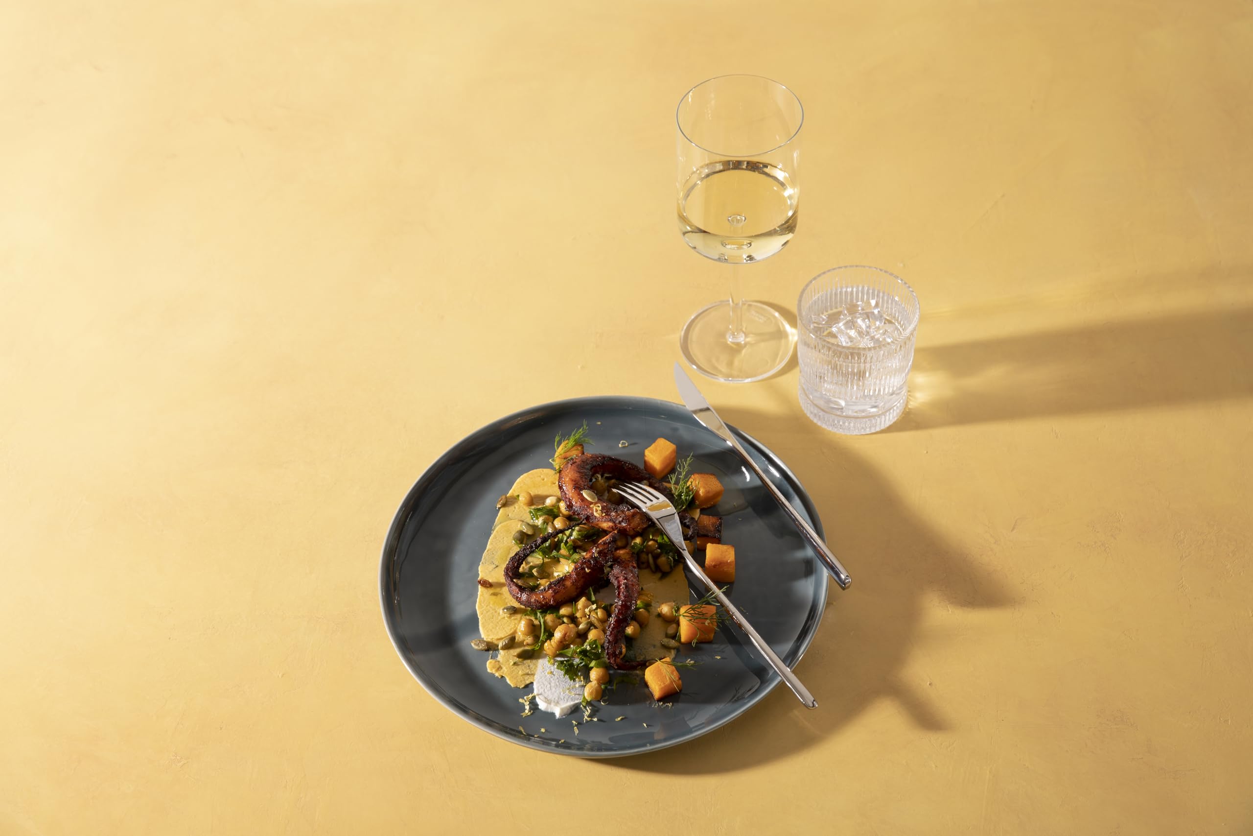 Amazonbasics Service De Table 18 Pièces En Grès, Pour 6 Personnes, Gris