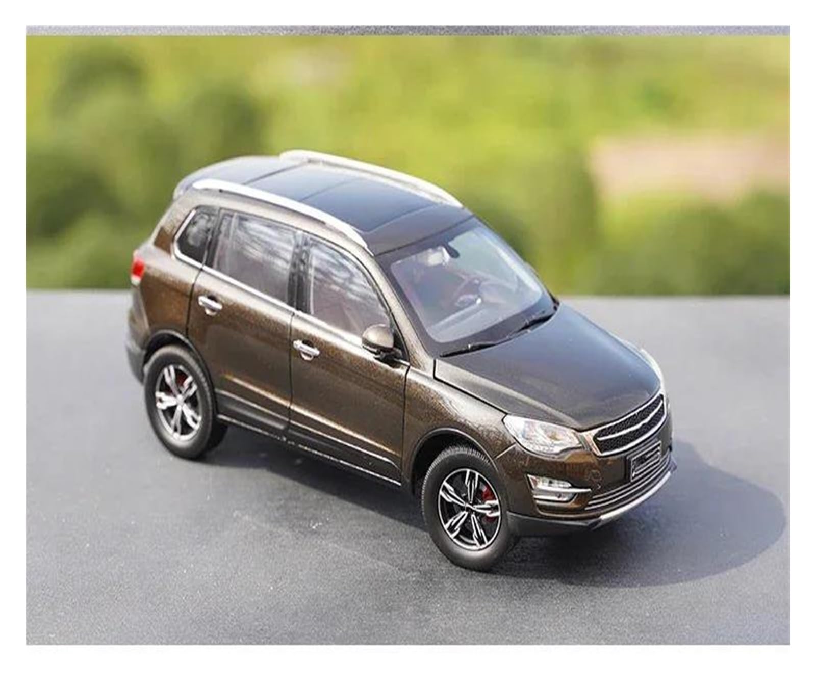 BANKOTO Diecast Car 1:18 For Zotye For Damai X5 SUV Off-road Vehicle Alloy Car Model Collection Ornaments Collectible Model(B)