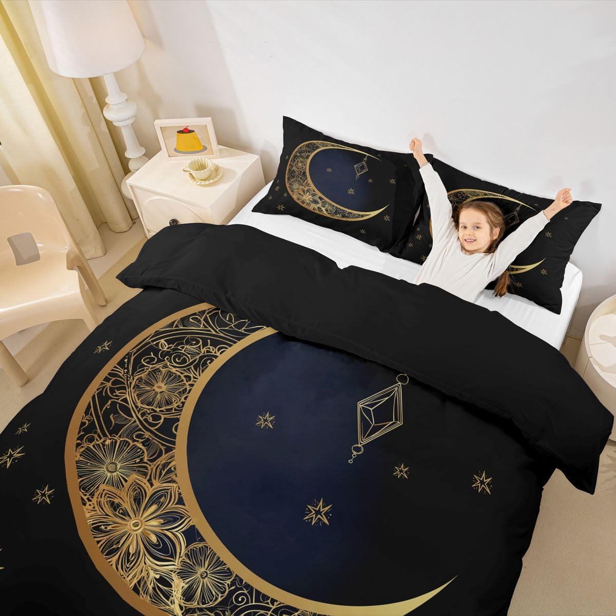 Feelyou Bohemian Duvet Cover Set Queen Size Boho Bedding Set 3D Printed Luxury Stars Moon Print Comforter Cover Microfiber Mandala Bedspread Cover with 2 Pillow Shams Golden Black Ultra Soft Zipper