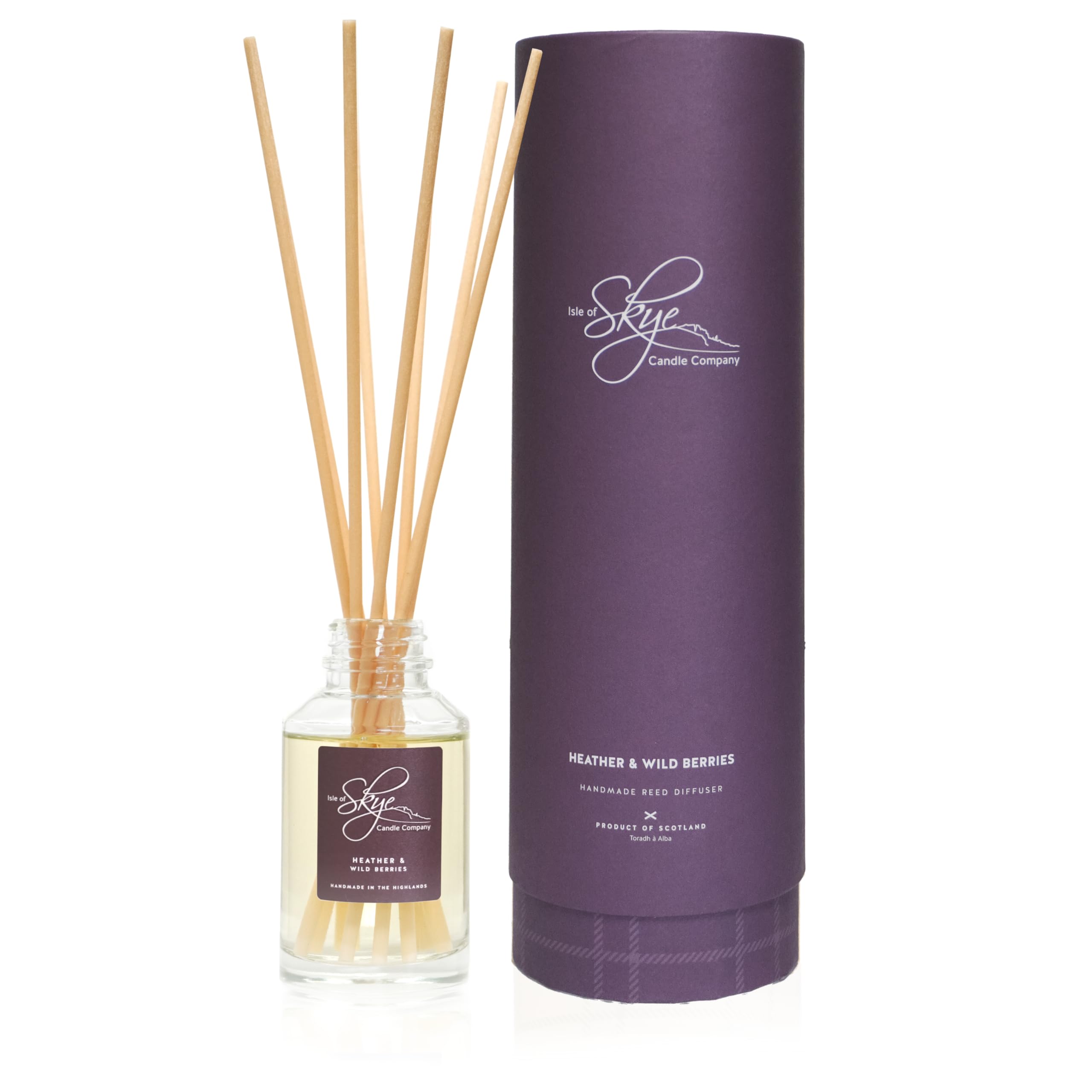 Isle of Skye Candle Company Heather and Wild Berries Reed Diffuser | Premium Fragrance | Hand-poured in Scotland | Elegant Tartan Packaging | 10 Weeks Diffuse Time | Plant-based, sustainable augeo