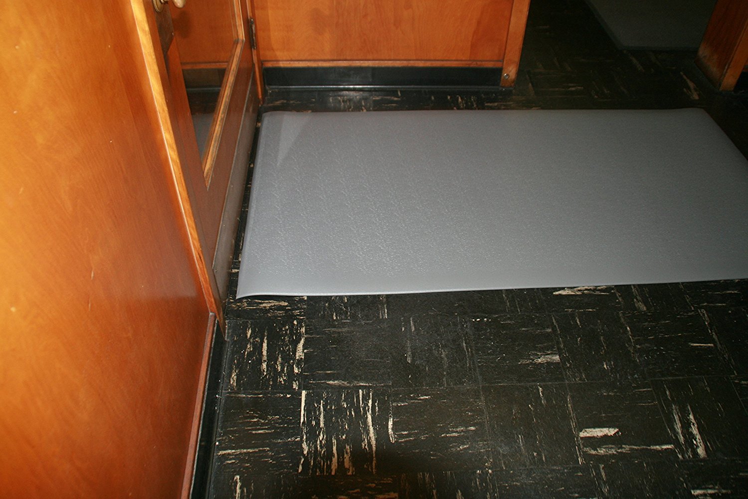 Rhino Mats CST-3672-38G Comfort Step Textured Vinyl Foam Anti-Fatigue Mat, 3' Width x 6' Length x 3/8" Thickness, Gray
