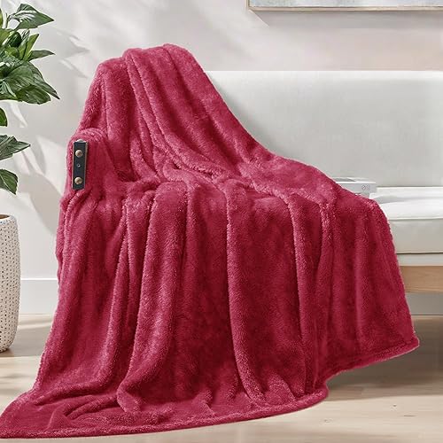 Exclusivo Mezcla Plush Fuzzy Fleece Throw Blanket Extra Large, Super Soft, Fluffy and Warm Blankets for Couch, Bed, Suitable for All Seasons (50x70 Inches, Deep Red)