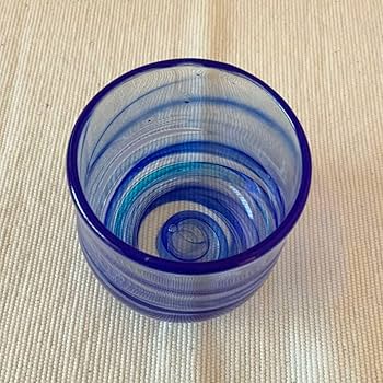 琥珀色ガラスカップ 青色持ち手付き 吹きガラス ボタン模様 中古