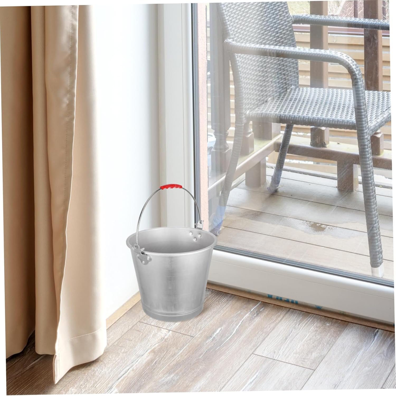 VOSAREA Vintage Metal Water Bucket Large Storage Bucket Handles for Home and Kitchen