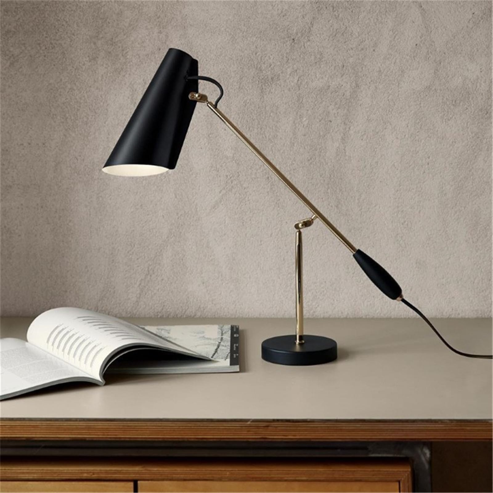 Affascinante Lampada da tavolo for soggiorno, camera da letto, studio, comodino, hotel e sala espositiva. Arredamento per la casa(Nero)