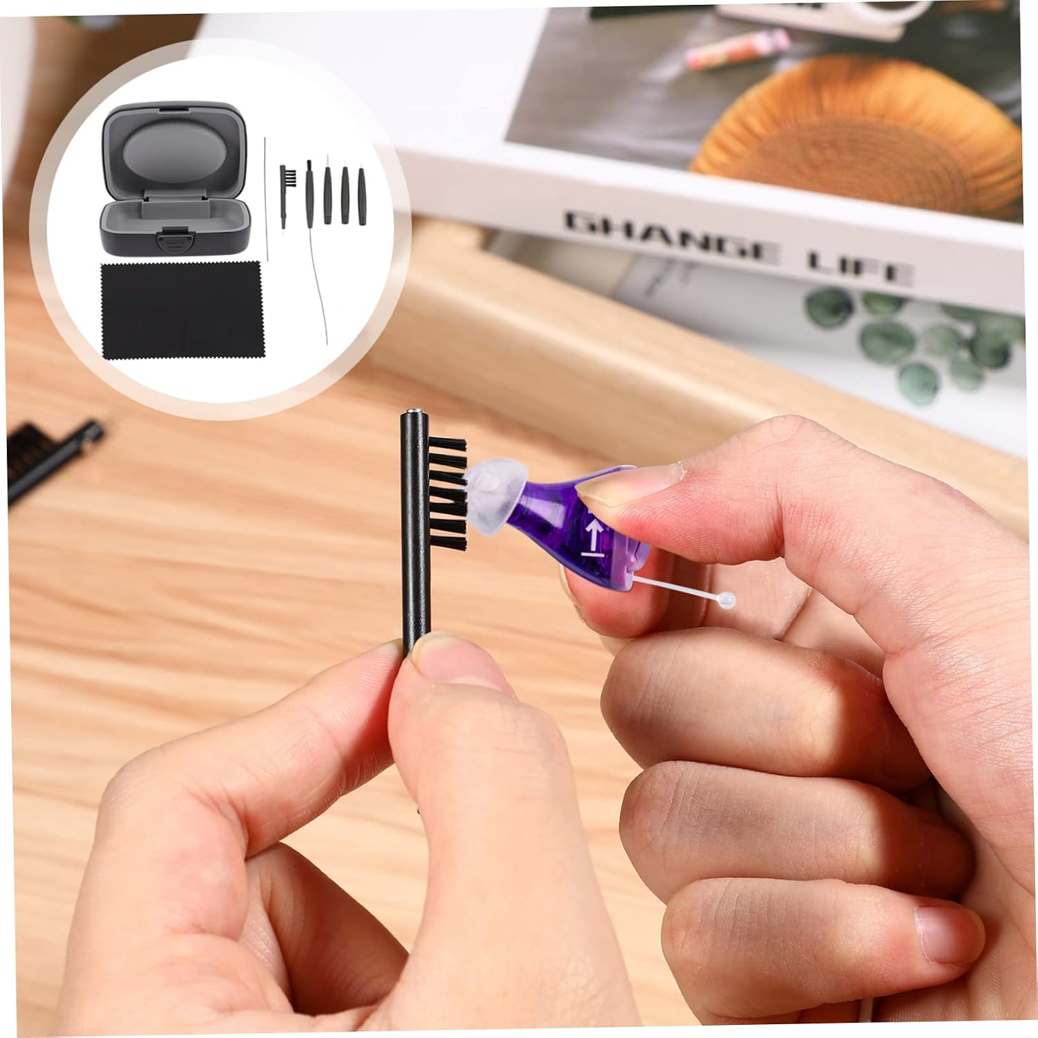 1Set Cleaning Kit with Case Lightweight Portable Brush Tool Durable Material for Easy Use for Personal Care Present Giving
