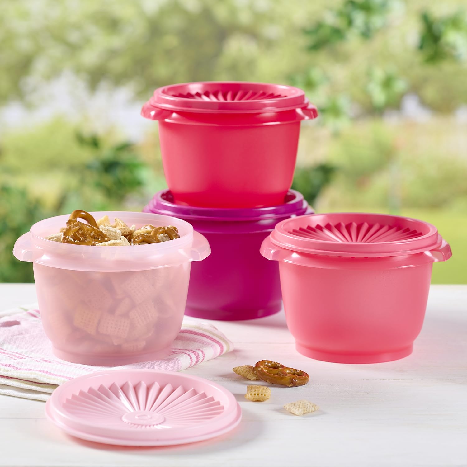 Tupper Ware 新品8点セット Tupperware Heritage Collection, New 16 Piece Food Storage