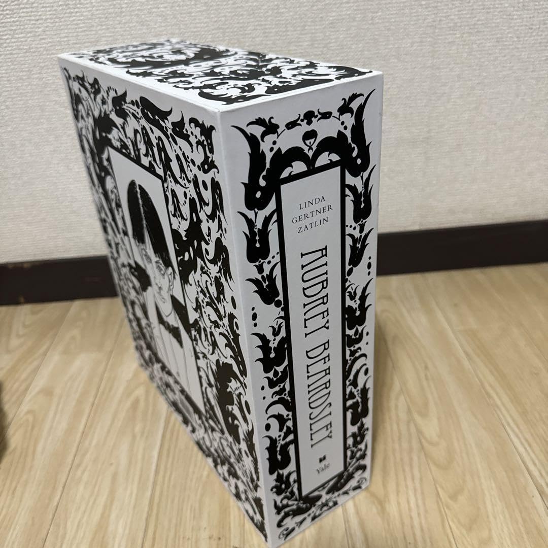 ビアズリー：カタログ・レゾネ（全２巻） Amazon.co.jp: ビアズリー：カタログ レゾネ（全2巻） : おもちゃ
