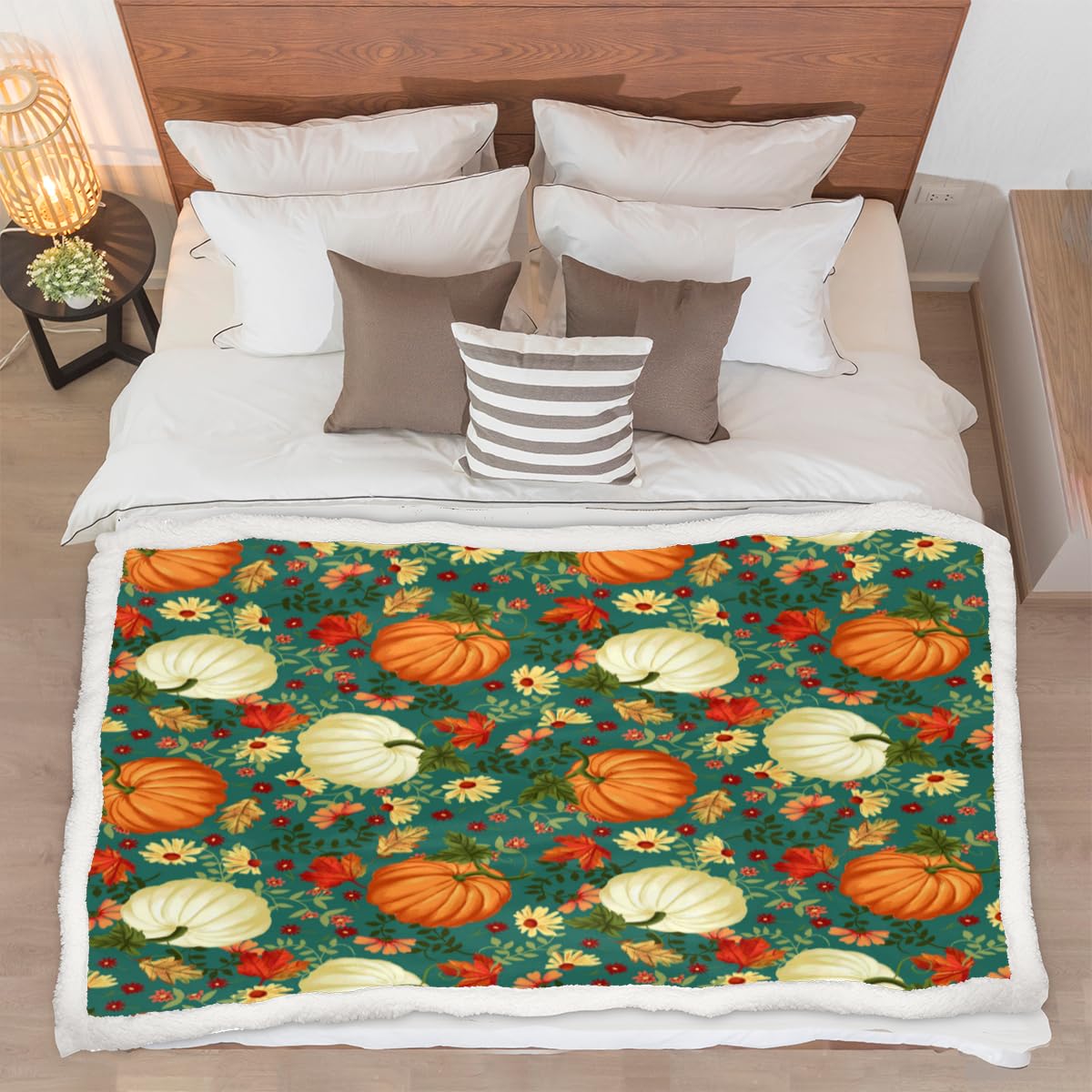 Herbst-Fleecedecke Mit Kürbis-Motiv: Flauschig Weich, 127 X 152 Cm, Für Couch & Bett – In Salbeigrün