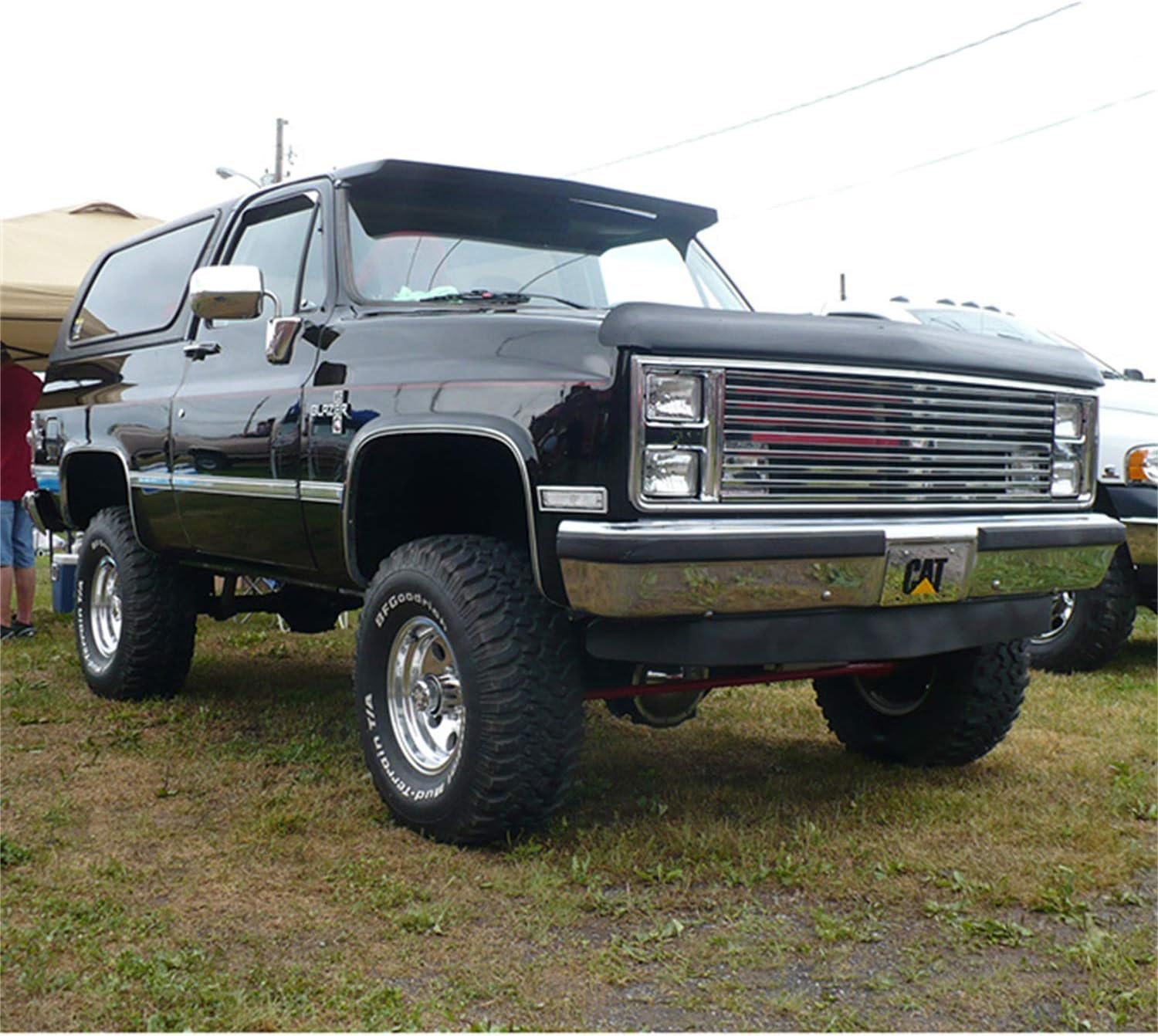 RealTruck SUPERLIFT SUSPENSION 4" Lift Kit for Chevy/GMC K-Series | Complete Lift Kit with Front & Rear Shadow Shocks | K417 | Fits 1973-1986 Chevrolet K10 / GMC K15 Suburban; 1973-1991 GMC Jimmy 4WD