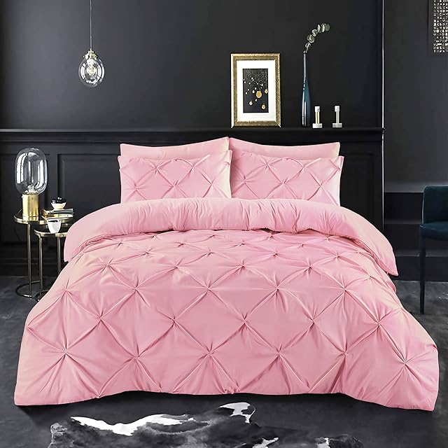 K&A® Pintuck Pinch Pleat Double Duvet Set with Zipper Closure including Pillowcase Ultrasoft Brushed Microfiber Easy Care & Machine Washable (Pink - 200x200)