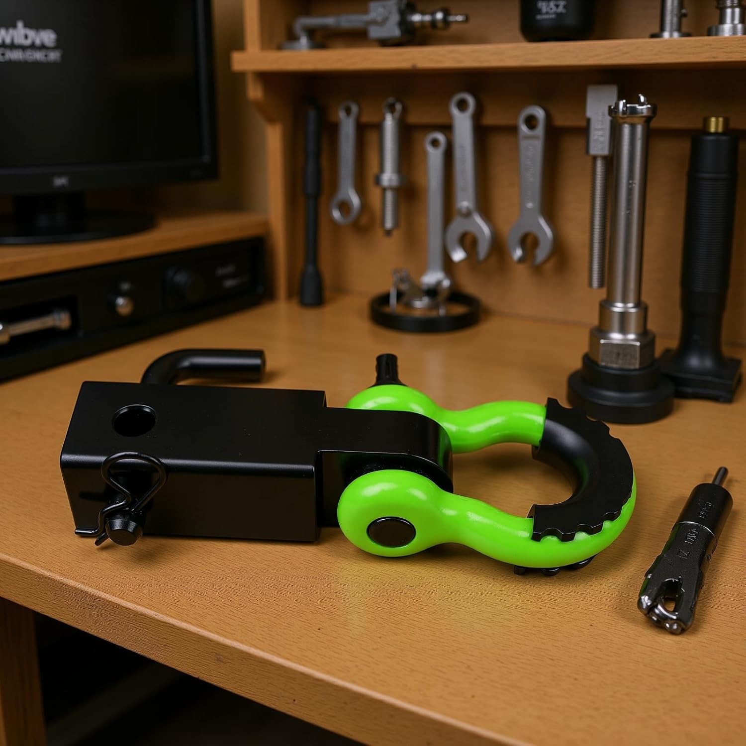 2 Inch Shackle Hitch Forged Carbon Steel 45000 Lbs Break Strength 13000 Lbs Pull Capacity for Off Road Vehicle Towing Recovery