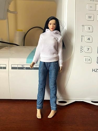 Miniatura 2 de Sudadera con capucha y pantalones vaqueros a escala 112 para cuerpo de 6 pulgadas (sin figura)