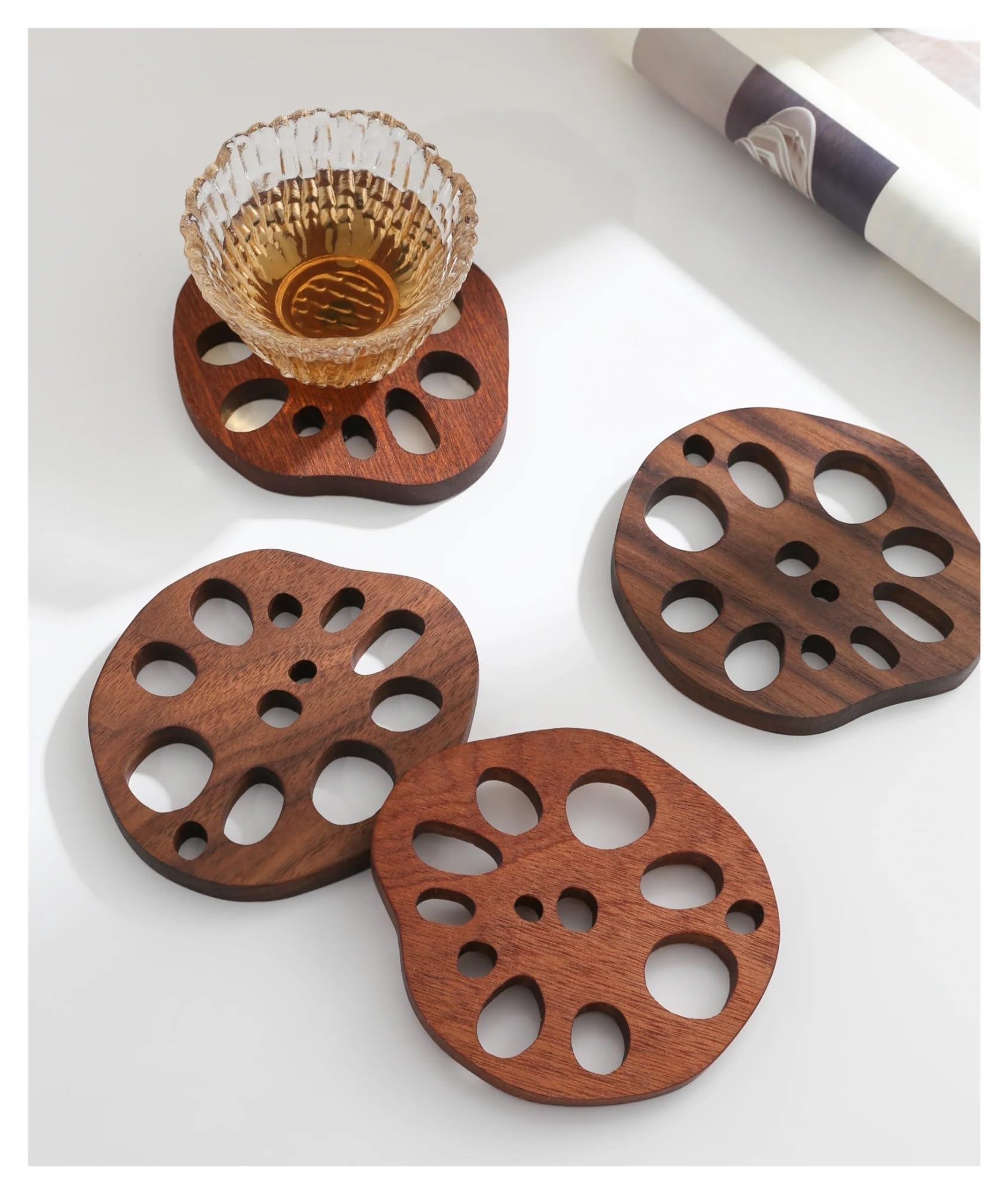 Posavasos de Madera Maciza con rodajas de raíz de Loto de Nogal Negro, Almohadilla Aislante Creativa, Taza de té de Madera antiescaldaduras(Style02 2PC)