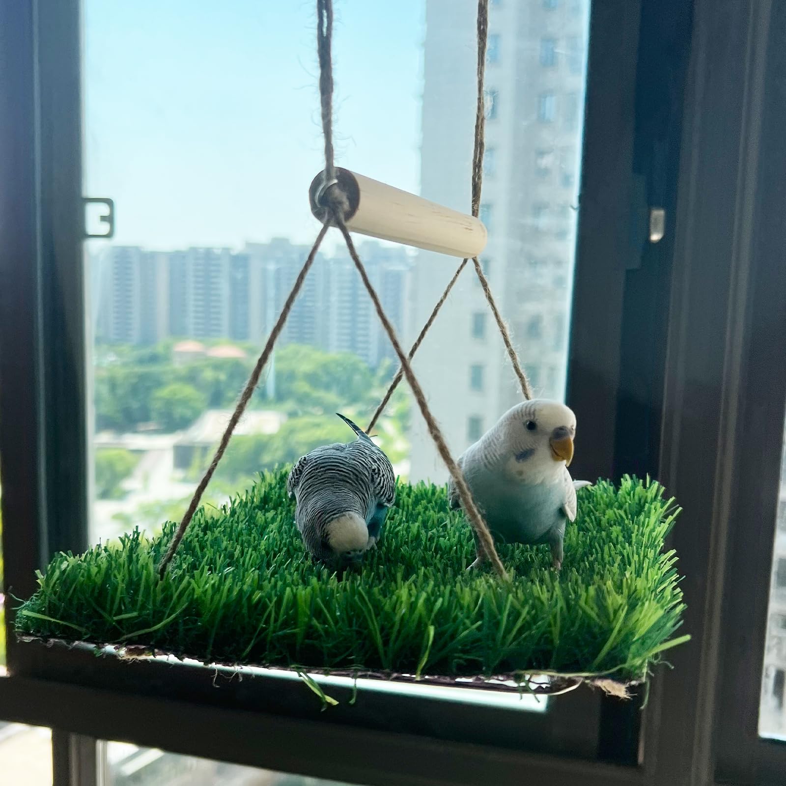 FlidRunest Bird Swing Mat with Wood Perch, Lawn Swing Hammock for Parrot, Simulated Grass Bird Swing Mat Hanging Climbing Hammock for Parakeet, Budgie, Conure, Cockatiel, Lovebird, Canary