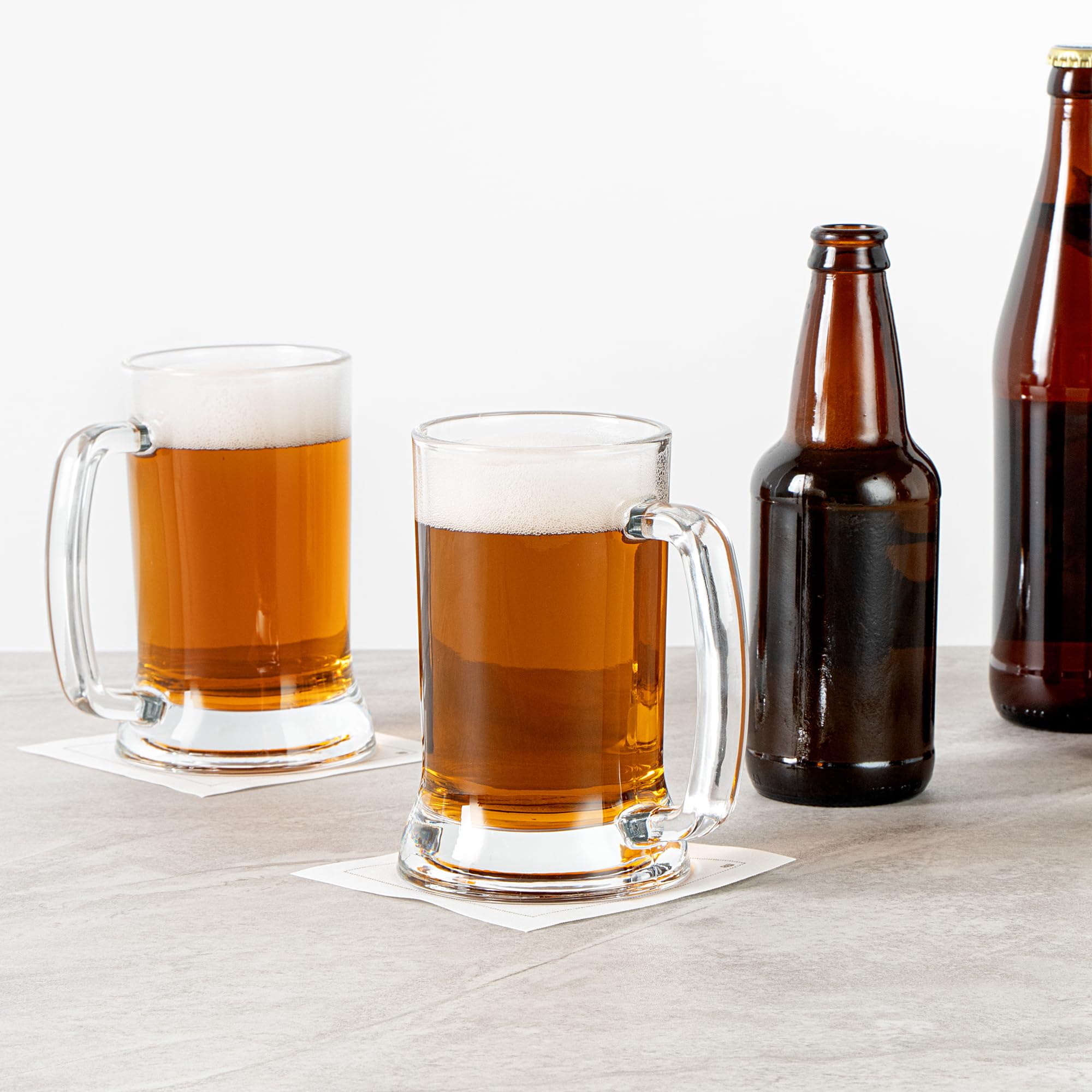 Restaurantware - Vetri - Tazas de cerveza de 473 ml, 24 vasos de cerveza lavables en lavavajillas con asa, sin plomo, base pesada, vasos grandes de vidrio transparente, para bares, restaurantes, hogar