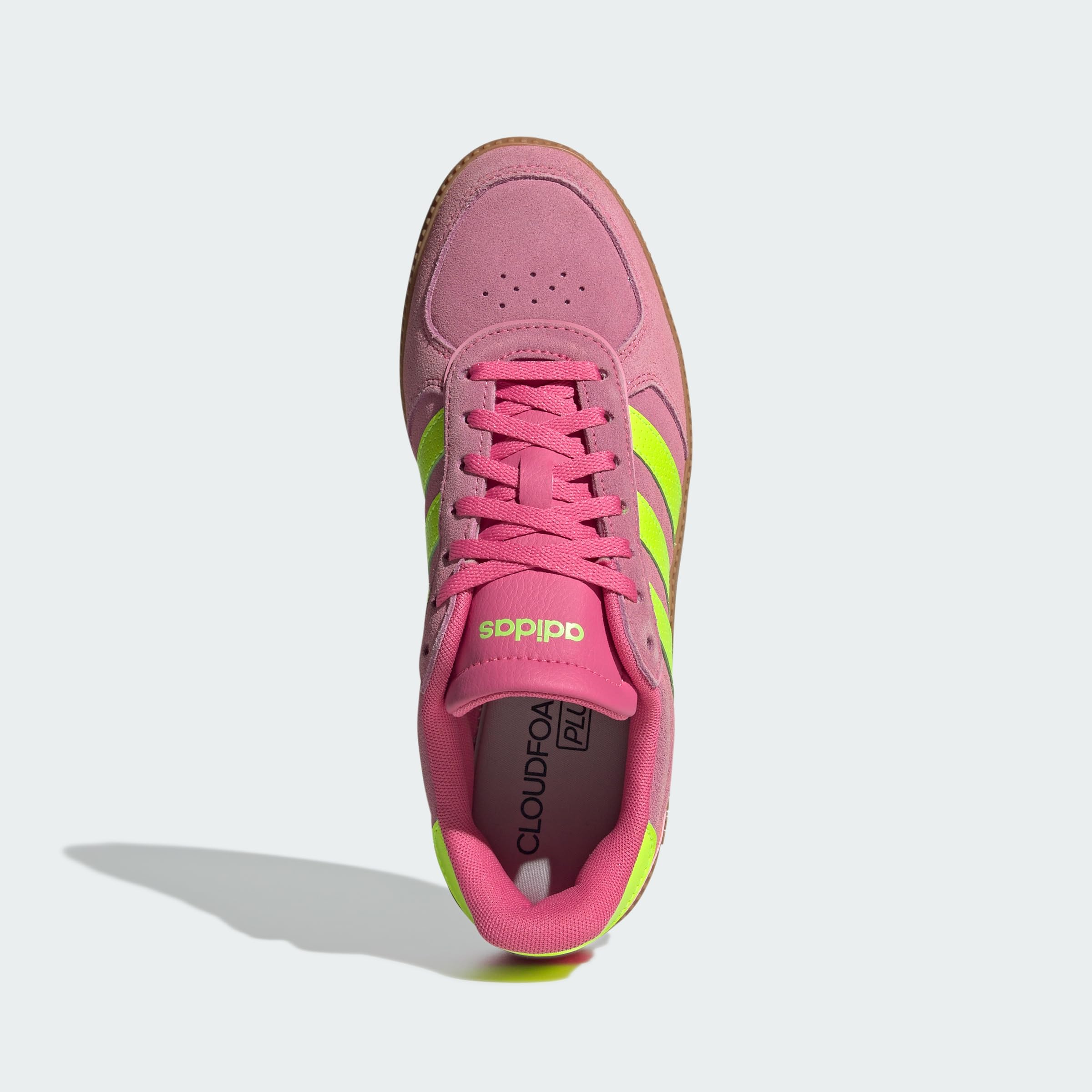 Besuche den adidas- adidas Women's Breaknet Sleek Schuh in use