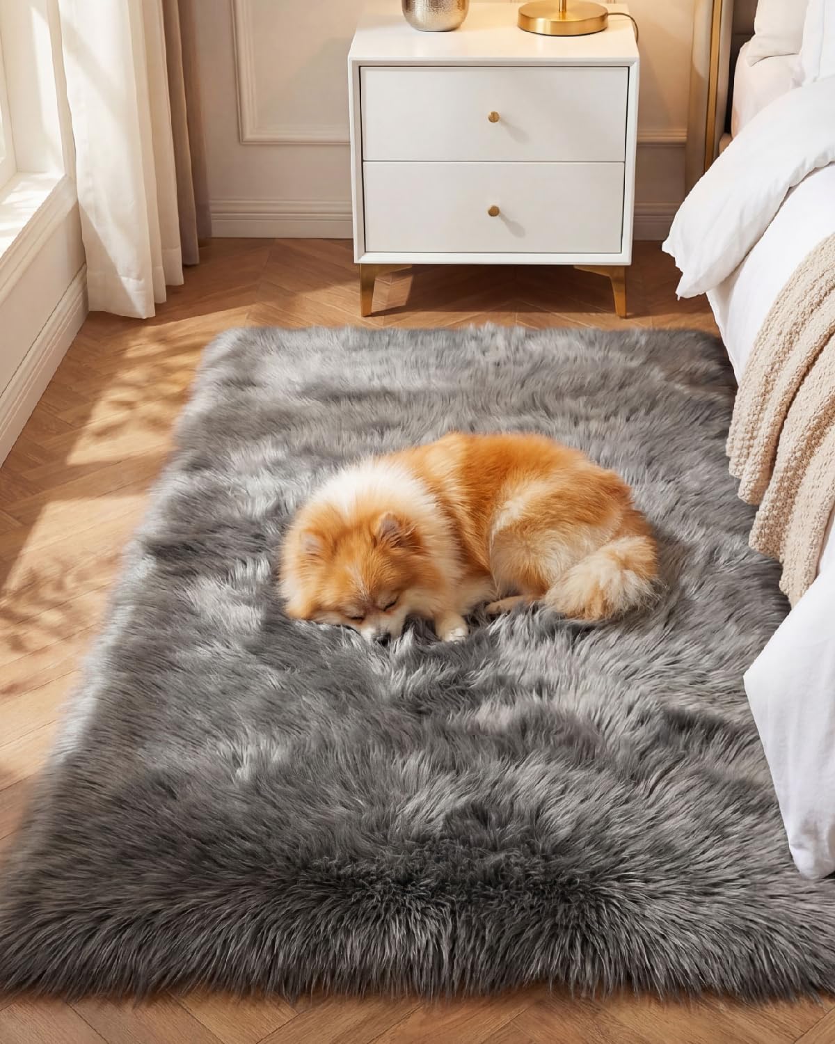 Gofodsil Plush Faux Sheepskin Shaggy Rug, Ultra Soft Fluffy Carpet for Living Room, Bedroom, Children's Room, Dining Room, Grey, 120x180 cm — image 1