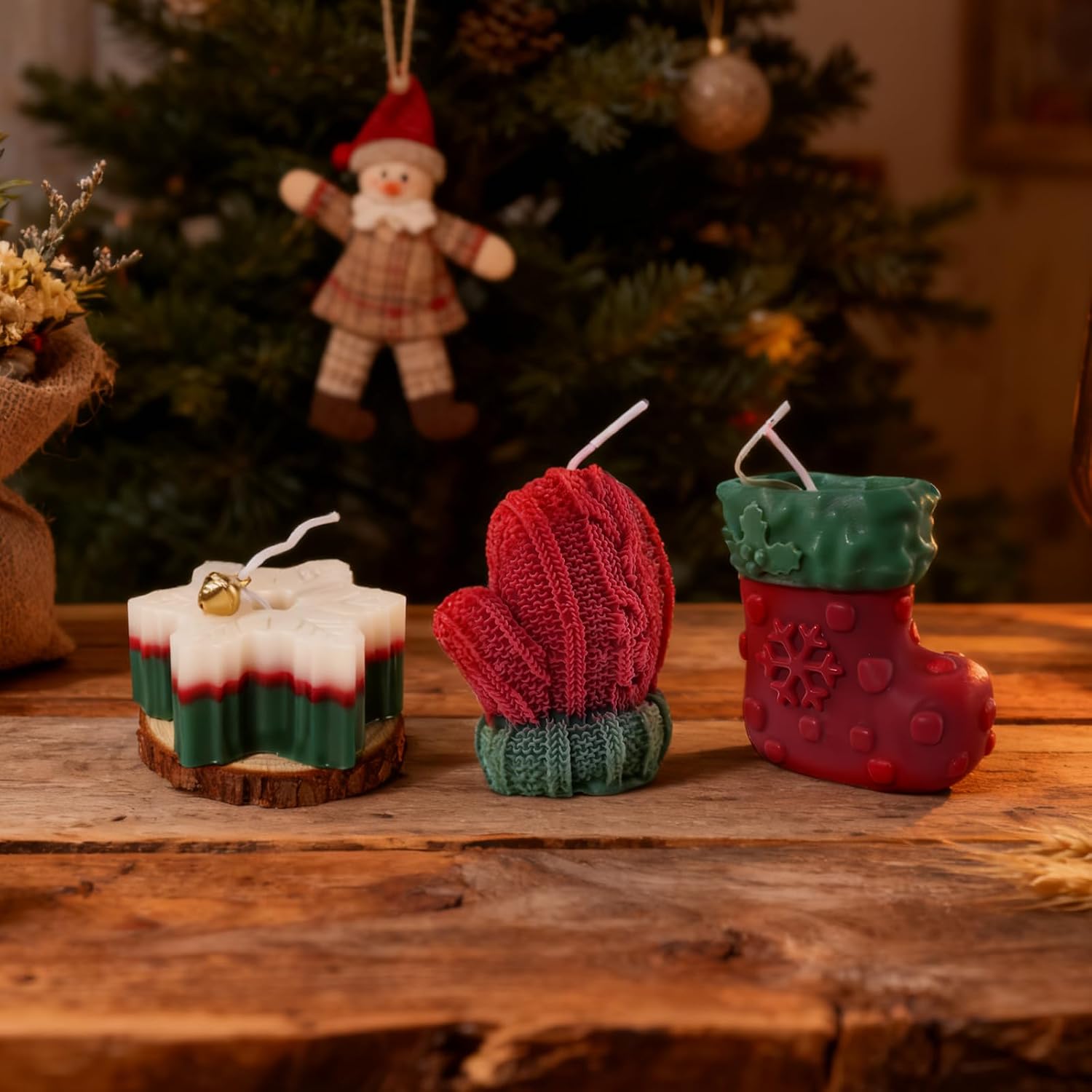 3 Pcs Christmas Candles Christmas Gifts for Women Men Scented Candle Snowflake Xmas Stocking Glove Candles with Gift Box Natural Soy Wax Candle for Home New Year Xmas Party Decor