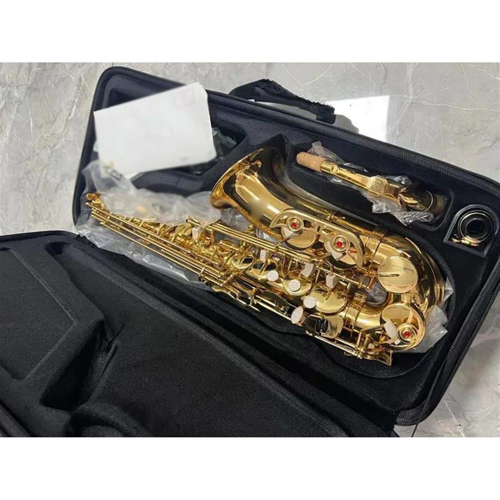 Saksofon Saksofon Altowy Eb, Mosiężny, Złoty Lakier, Instrument Muzyczny, Saksofon E-płaski Z Akcesoriami Do Futerału