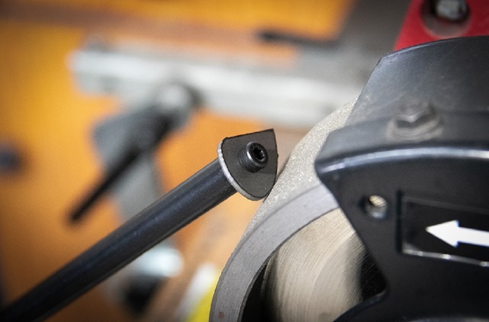 Watch Using the Woodcut Tools Stem Sharpener on Amazon Live