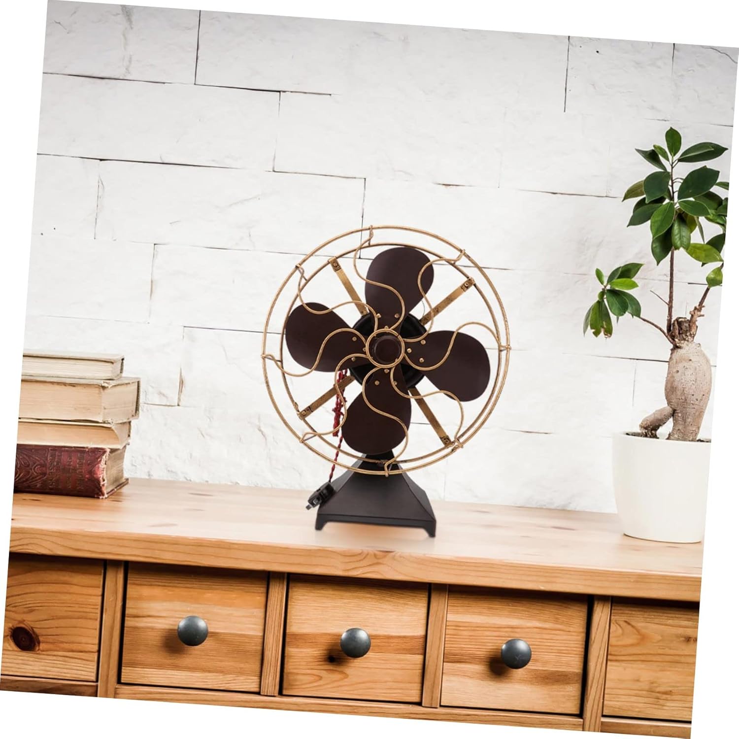 PRETYZOOM 1Pc Vintage Iron Standing Fan Model Rustic Table Fan for Home Decor Bedroom Accessory Casual Antique Look Photo Prop Distressed Finish Iron Craft