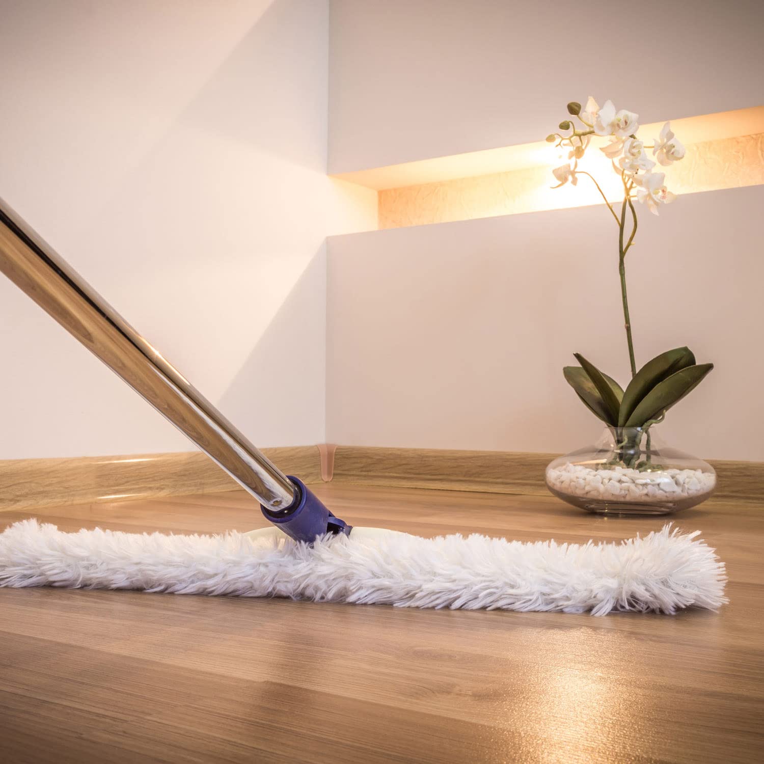 Parkettreiniger 10l - Bodenpflege Reiniger für Holzboden geölt/gewachst/versiegelt, Kork, Linoleum, Vinyl sowie Stein- und Schieferboden, Fliesen, Marmor - entfernt Wachs, Öl, Fett - BEKATEQ BK-115