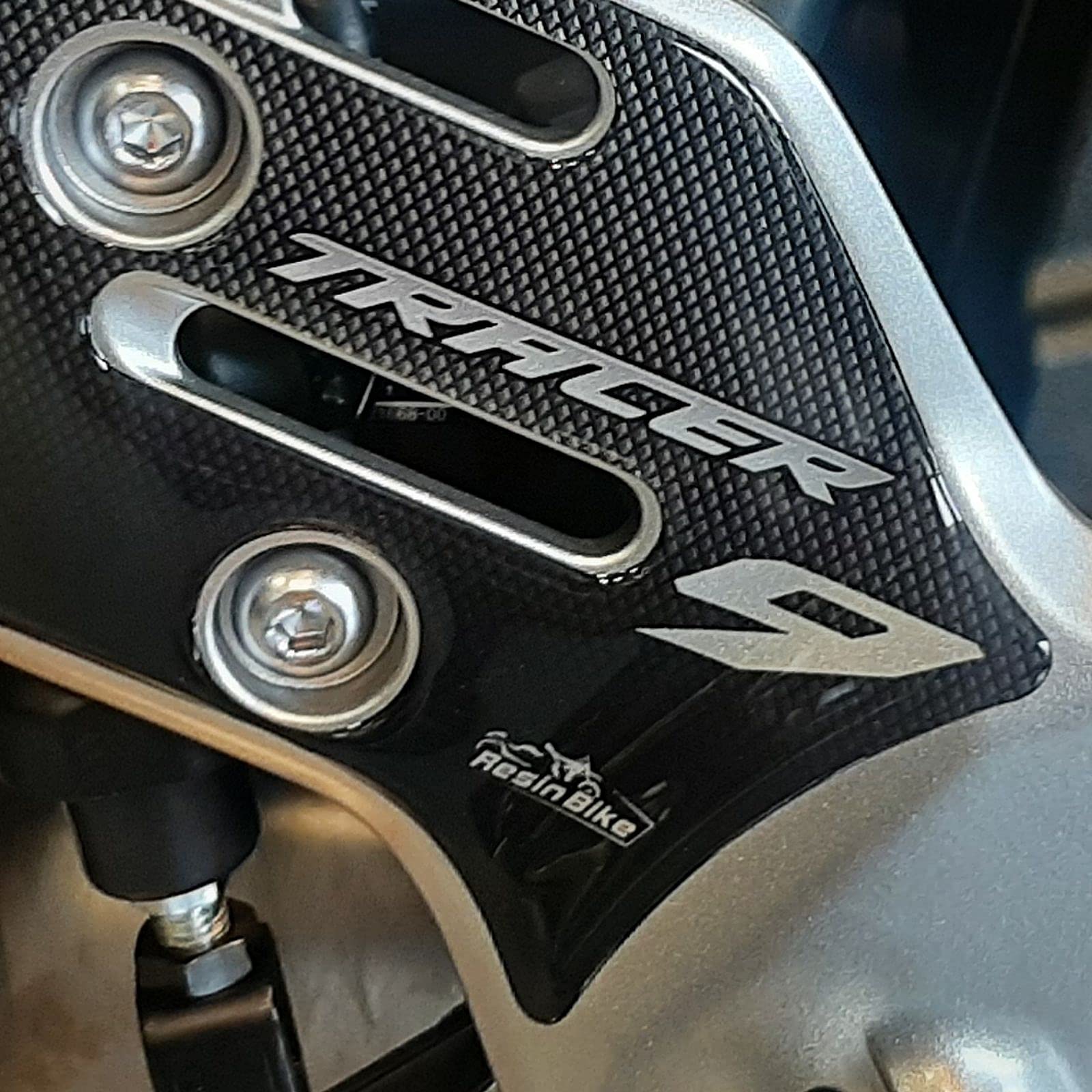 Resin Bike Autocollants Résine 3D Moto Yamaha Tracer 9 2025 Redline - Protection Réservoir Made In Italy