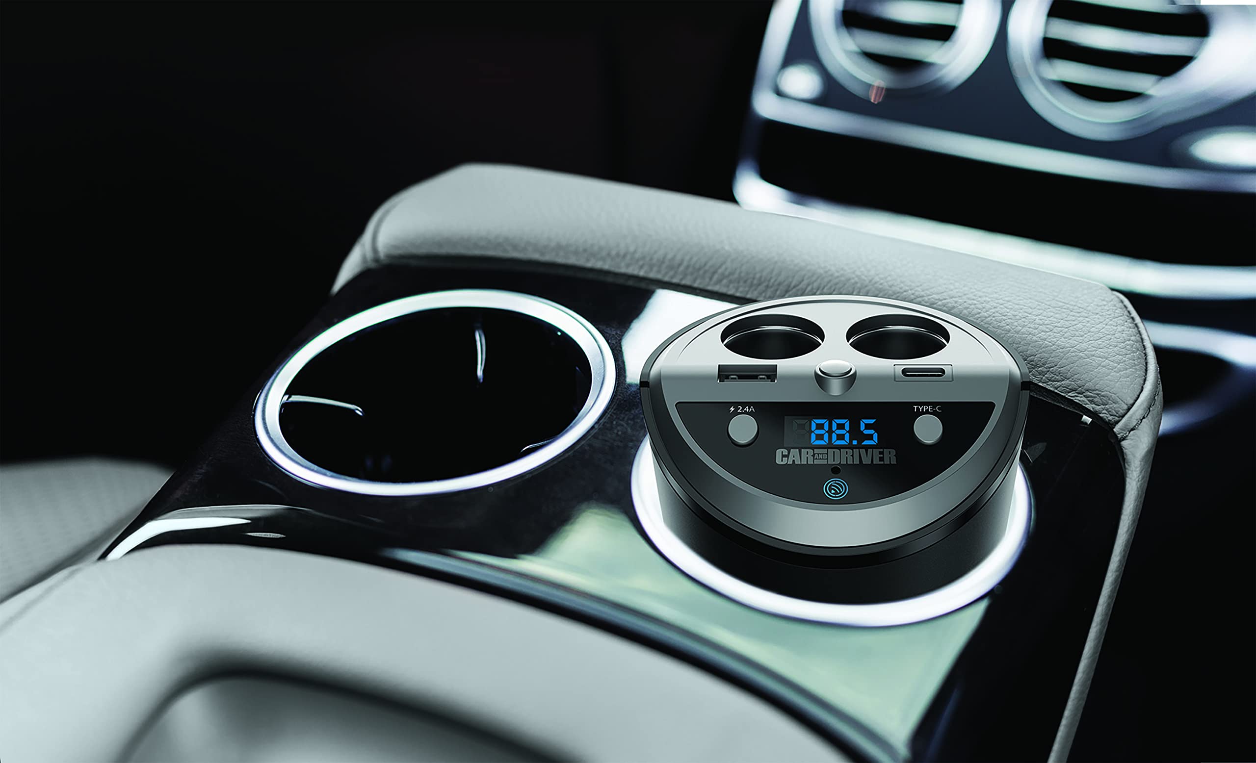 CAR AND DRIVER Smart Bluetooth FM Transmitter - Soporte para vasos para coche con doble USB y USB USB-C y doble encendedor de cigarrillos de 12 V