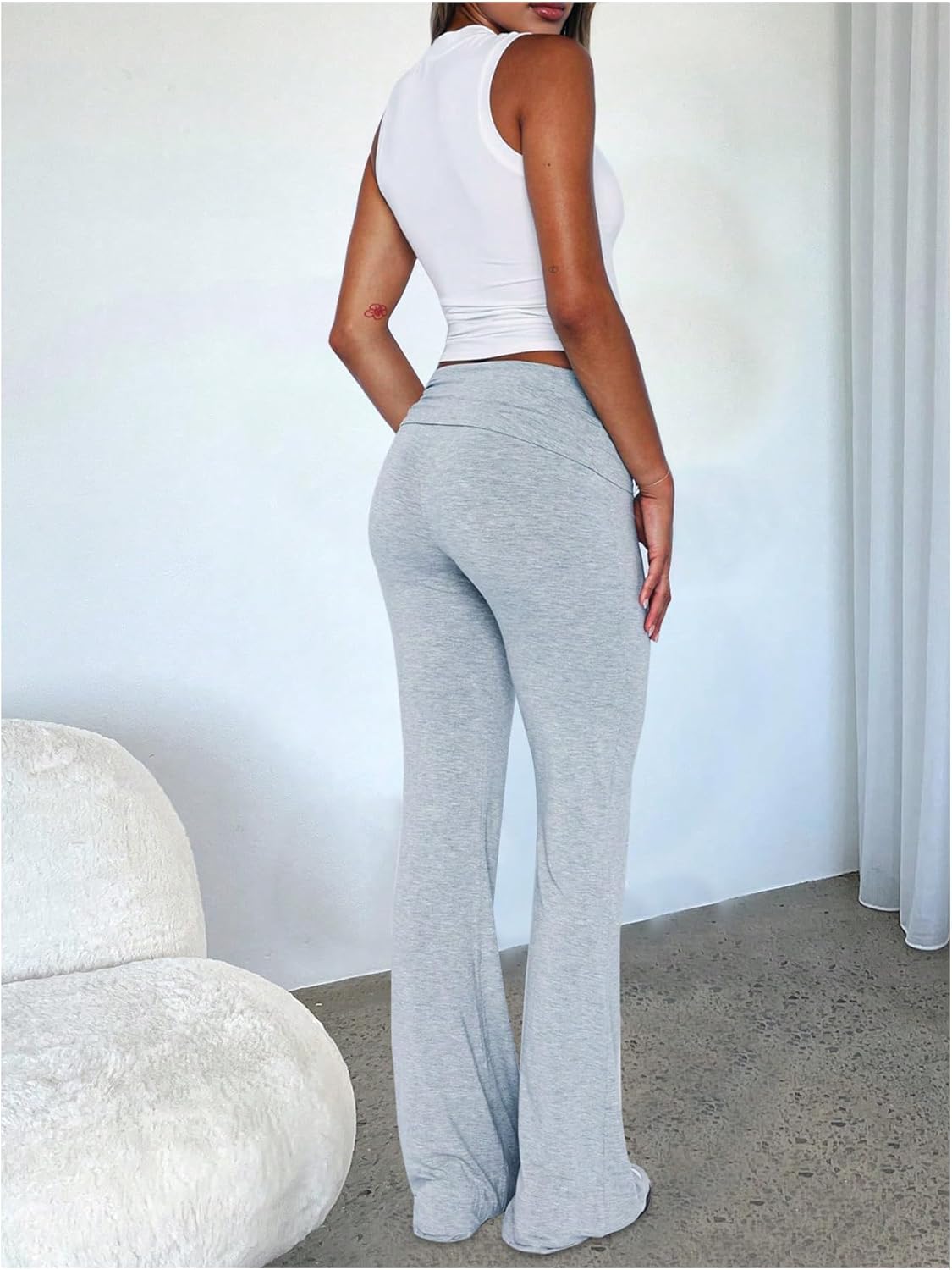 Verdusa Women's Fold Over Leggings Ruched Bell Bottom Pants Flare Wide Leg Trousers Yoga Pants - Image 2