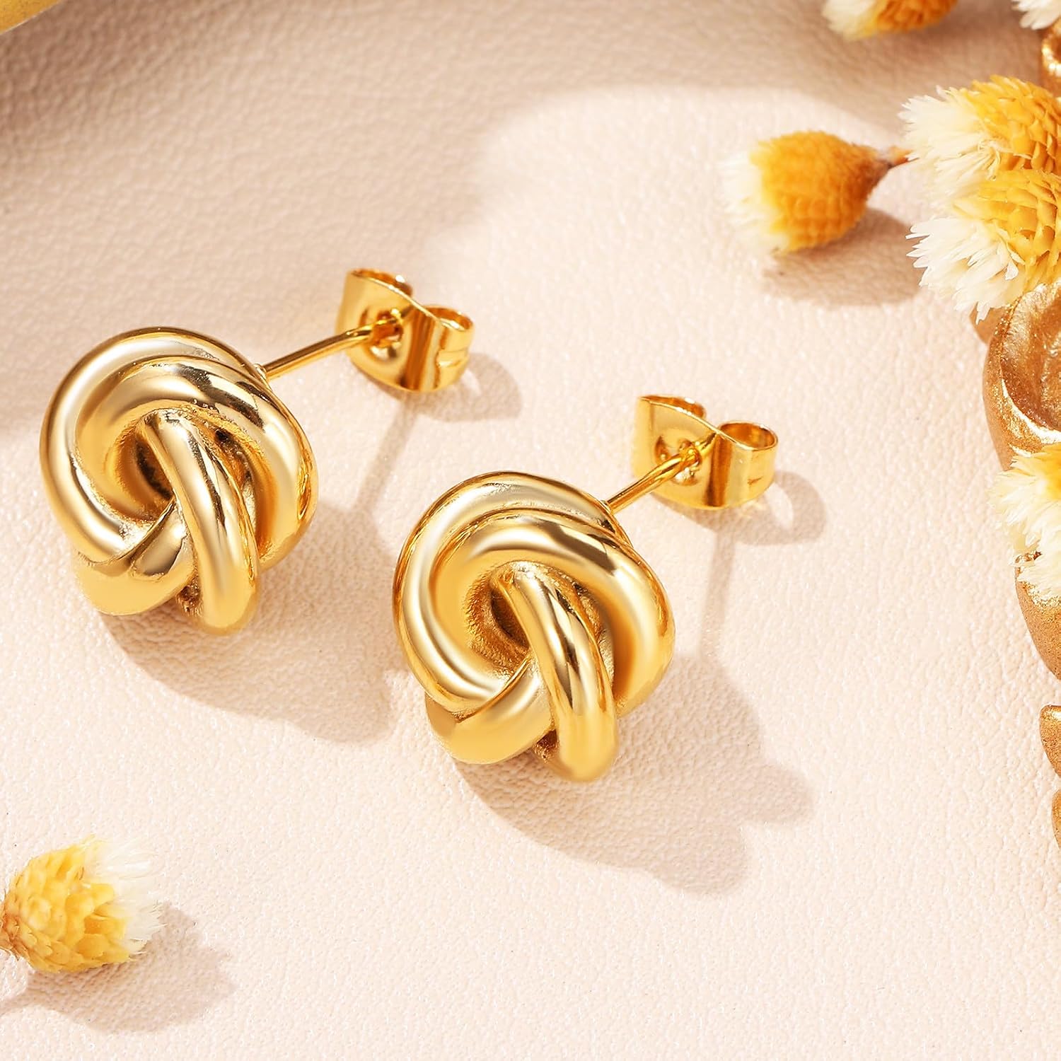Uonlytech 1 Pair Trendy Wool Yarn Ball Earrings for Women, Gold Stainless Steel Button Earrings, Lightweight Statement Jewelry for Daily Wear