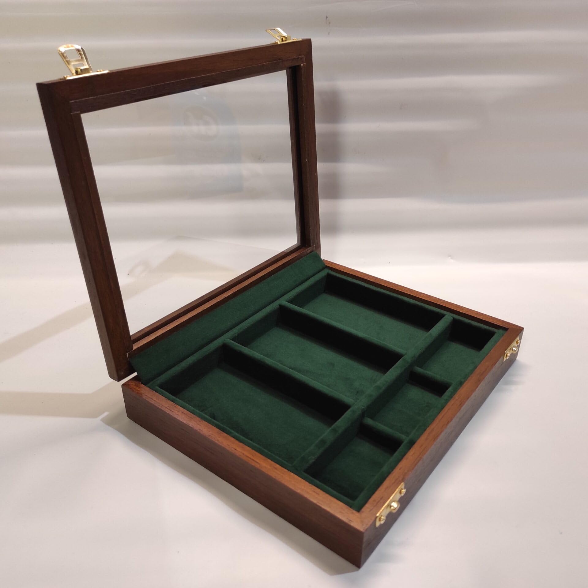 Cofanetto per rasoi di sicurezza da collezione con vetro, 3 scomparti rasoio e 3 scomparti lamette, legno massello, velluto, numerato – Coins&More