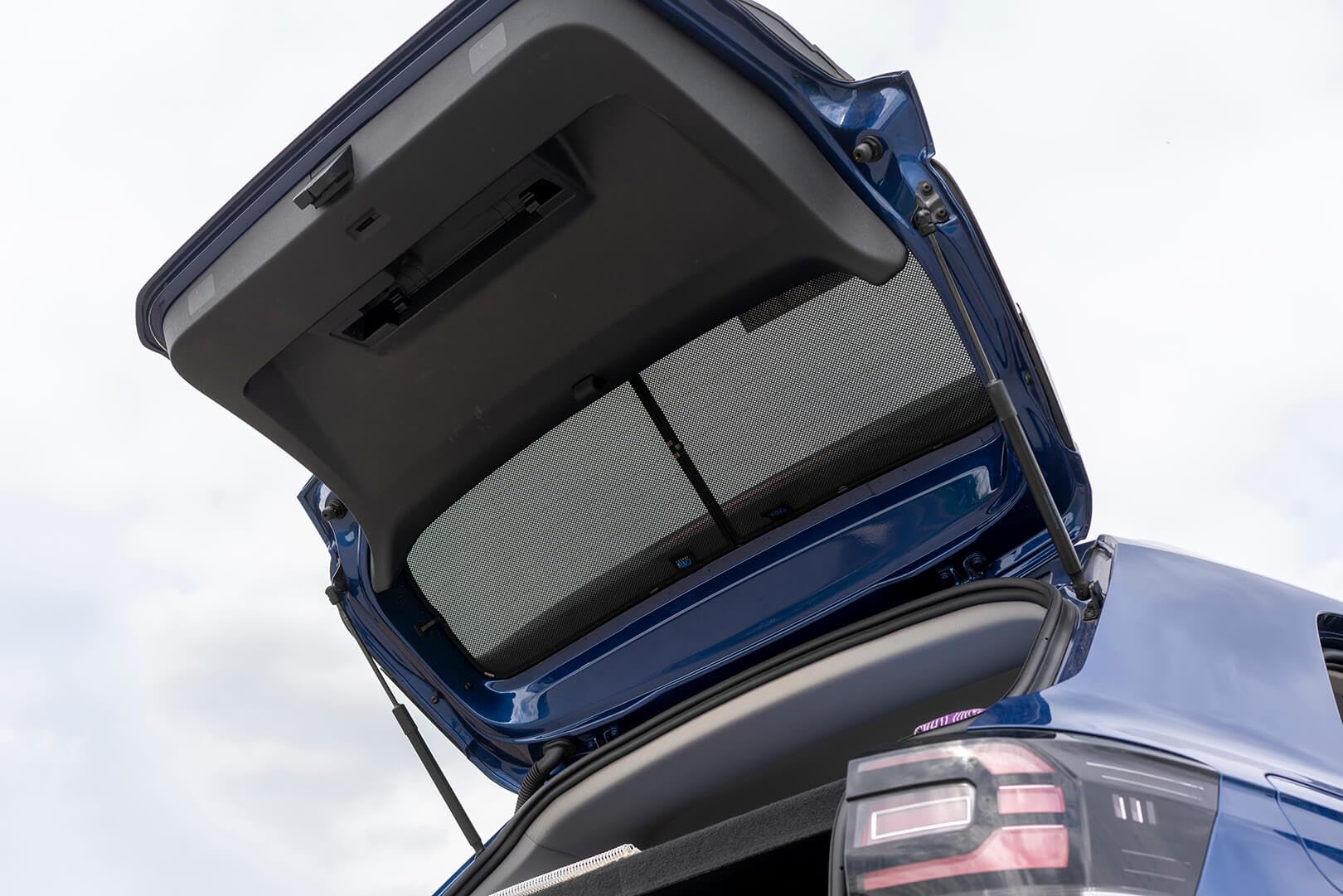CAR SHADES Juego Compatible con Volkswagen T-Cross 2019- (4-Partes) cortinillas Parasol a Medida