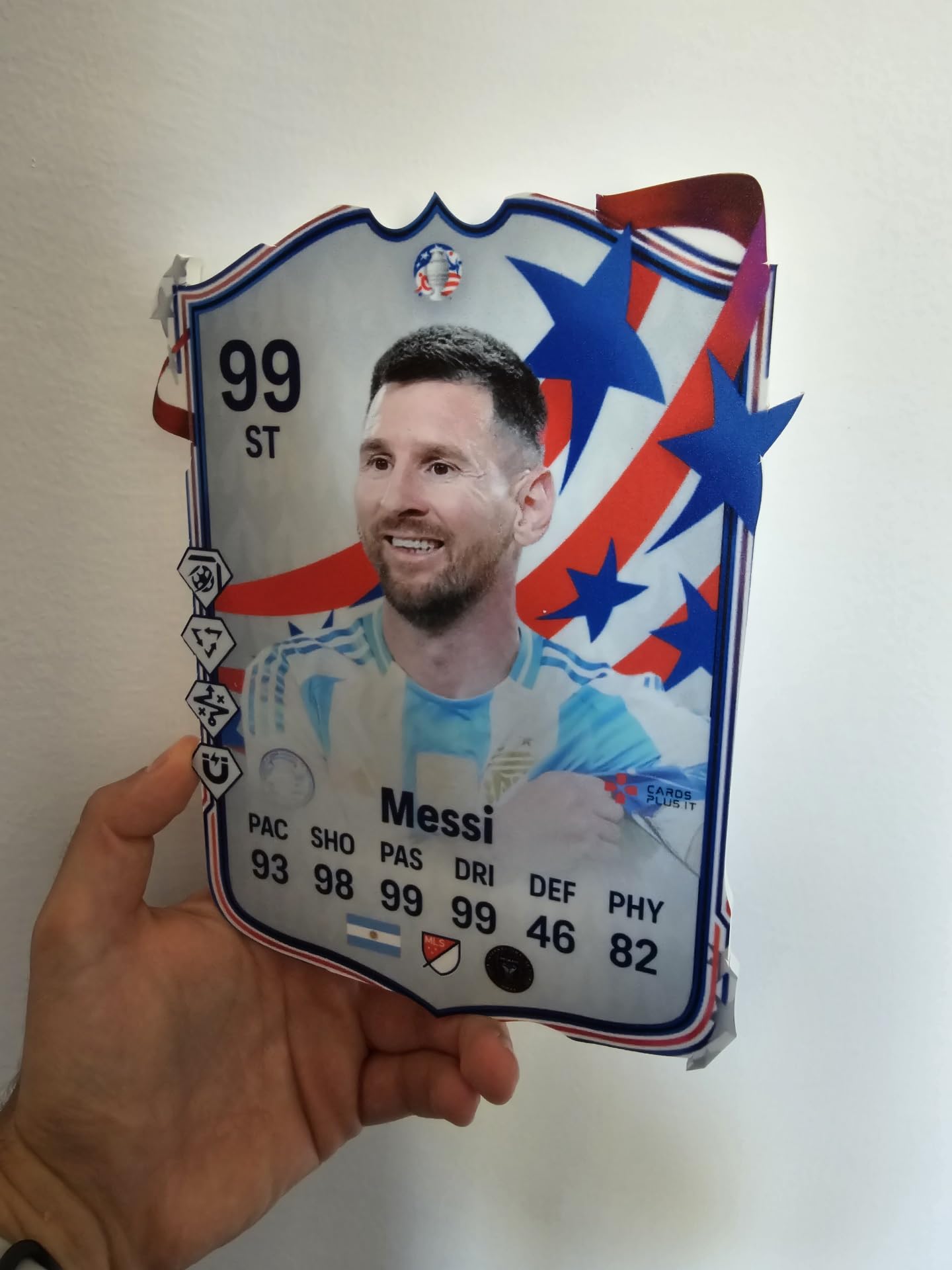 EA FC 24 Ultimate Team Leo Messi 99 TOTT Copa America 2024 Carta stampata su materiale rigido