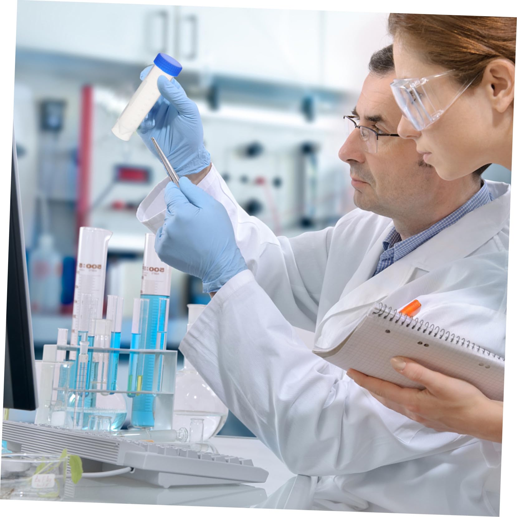 50 Provette Coniche per Centrifuga da 50 Ml in Plastico Tappi a Vite Trasparenti, Design Scala Chiara e Posizioni Ventilate, per Biochimica e Coloranti Alimentari Colore Casuale