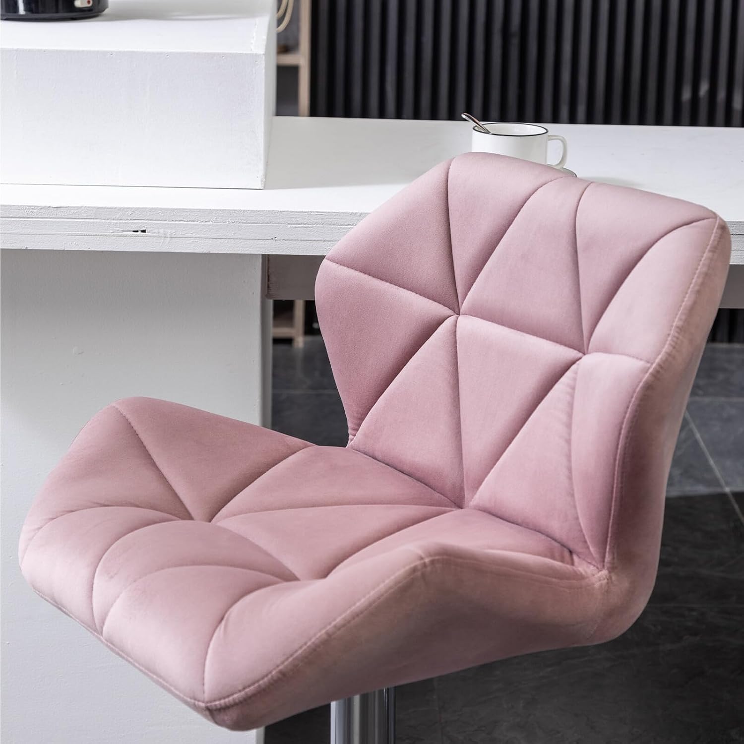 Counter Height bar stools Adjustable Height bar Chairs Simple Assembly Modern bar stools 360 Degree Swivel barstools bar Height Set of 2 for Dorm, Recreation Game Room
