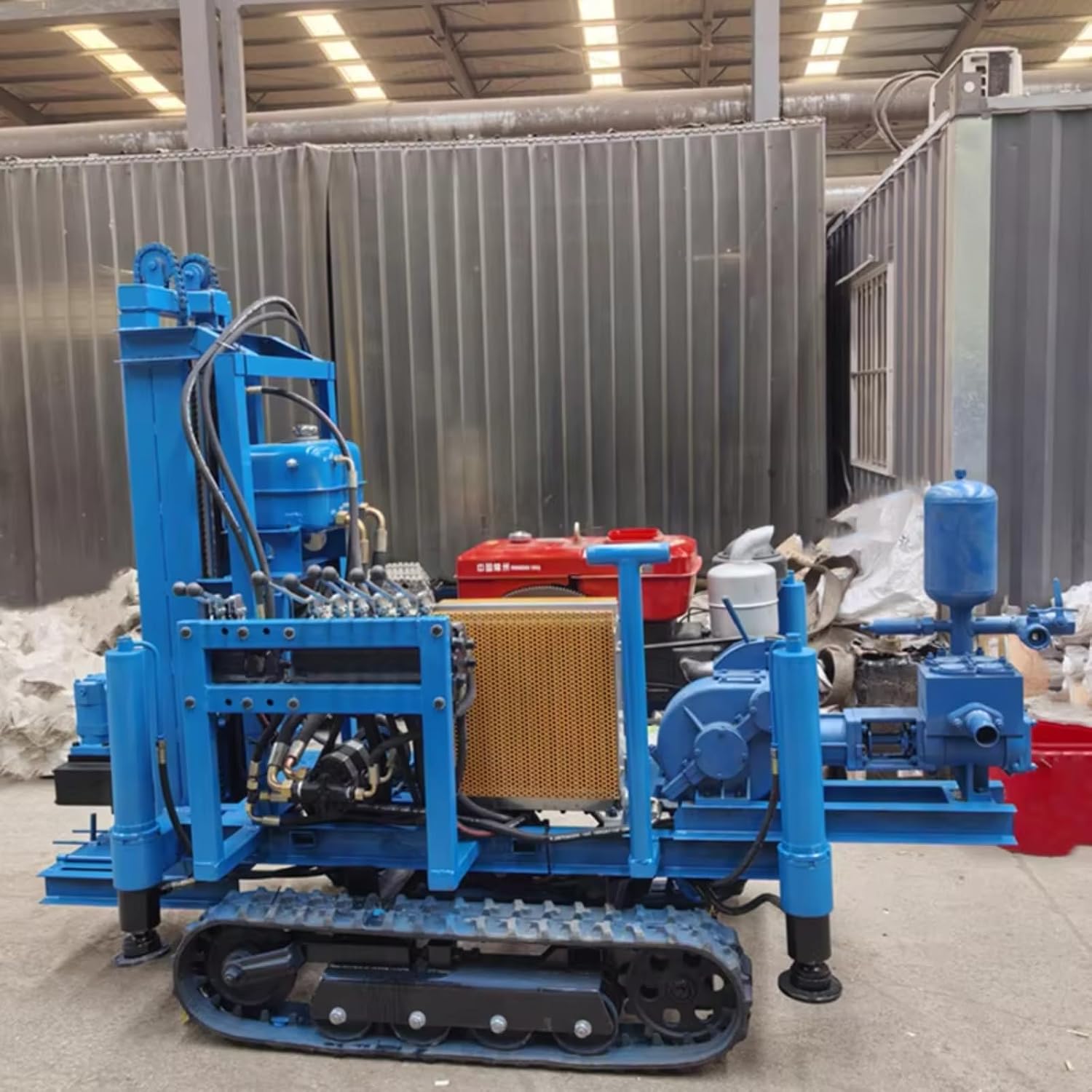 Hydraulic Crawler Water Well Drilling Rig Portable Compact Borehole Machine for Home Farm Irrigation Garden Geothermal Drilling