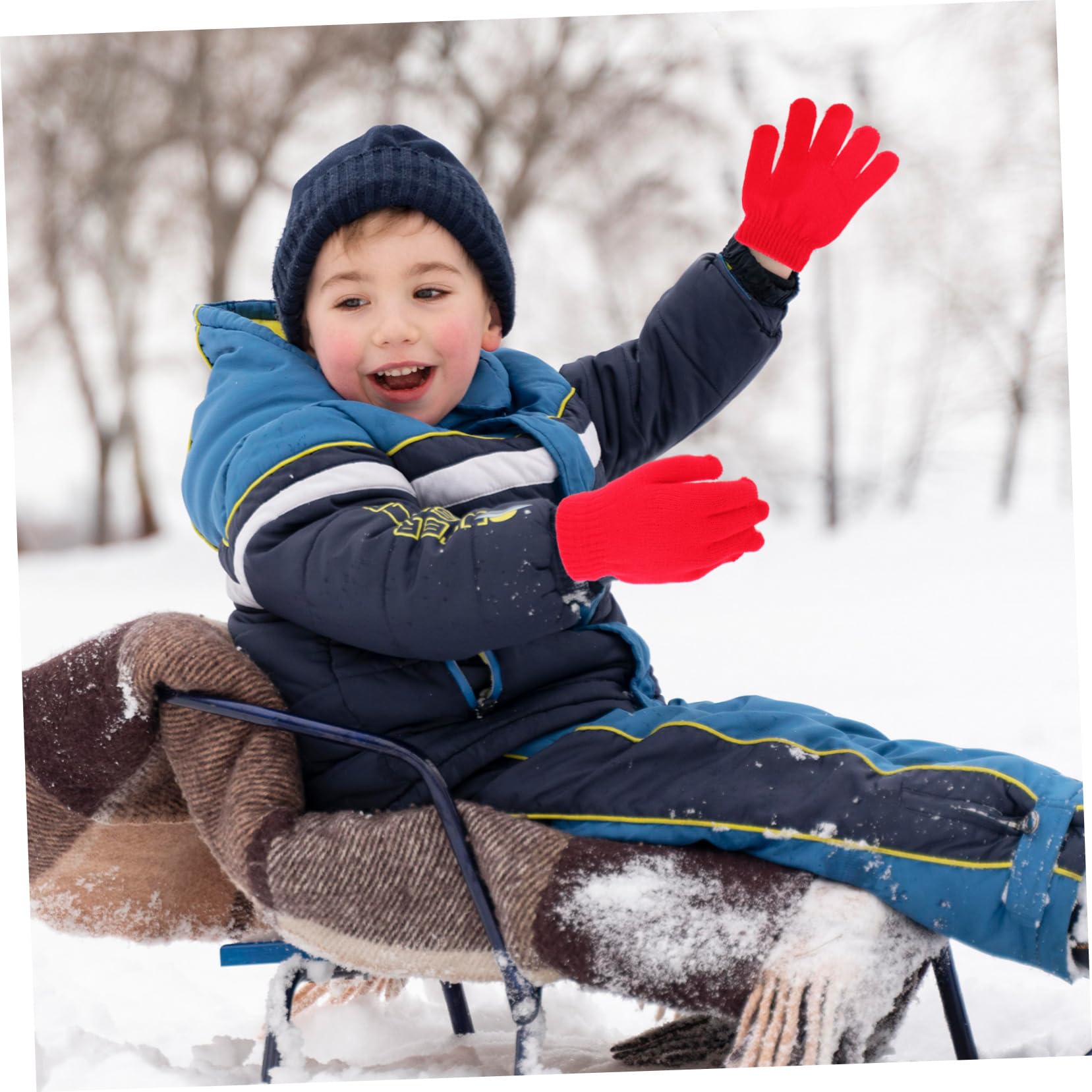 CALLARON Guantes de Invierno de Punto Rojo para Niños de 4 a 12 Años Diseño Sencillo y Ligero Cálidos y Elásticos para Actividades al Aire Libre y Viajes