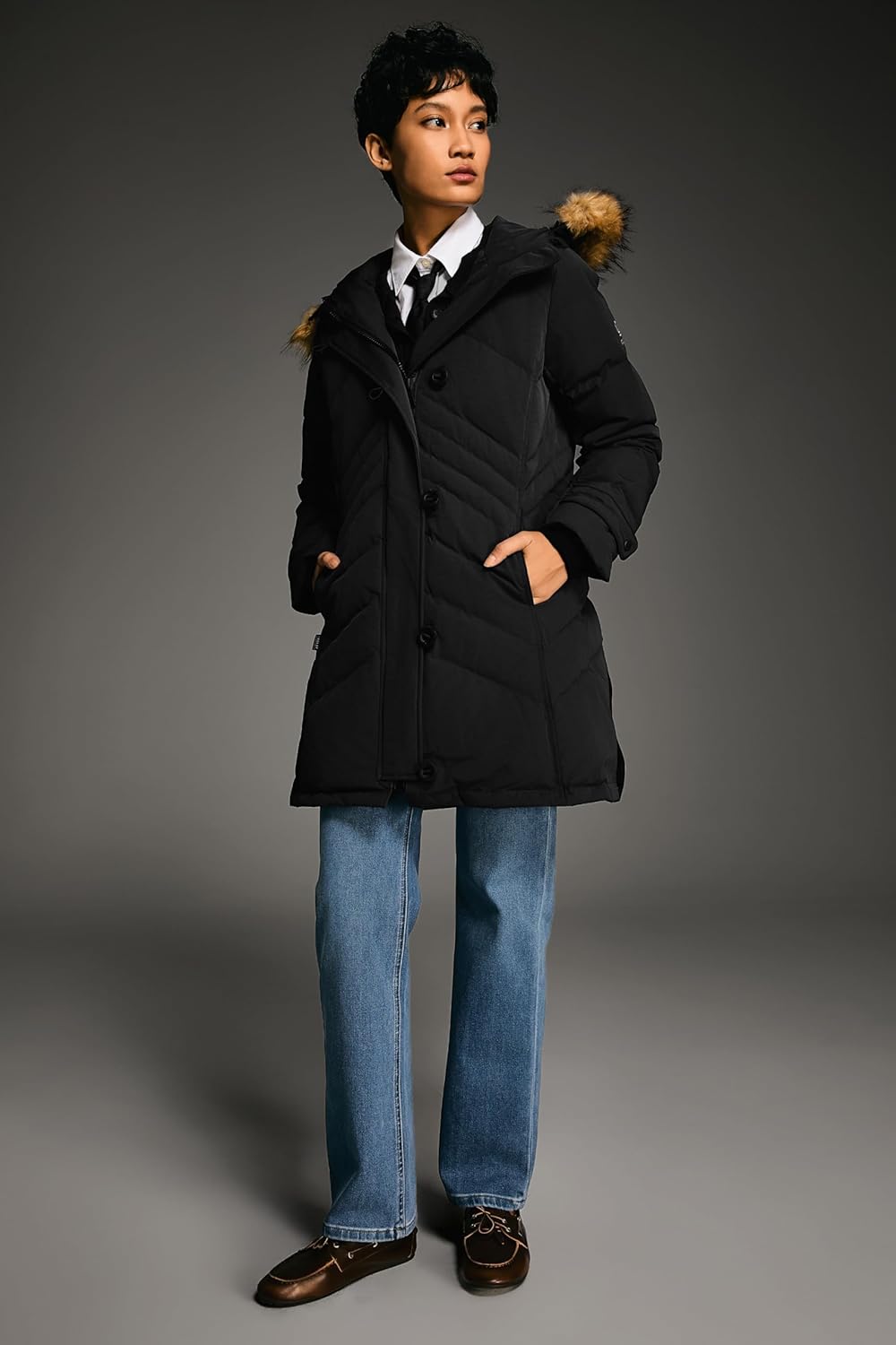 Orolay Women's Hooded Slim Puffer Jacket Quilted Mid Length Winter Down Coat - Image 5