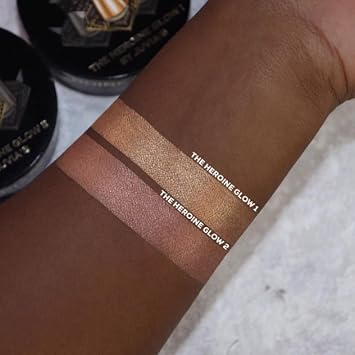 Juvia's Place Highlighter Heroine Glow II - Highlighter Powder, Baked Highlighter, Shimmer Highlighter Makeup, Long-Wearing & Illuminating Cheek Highlighter - Suitable for all skin tones
