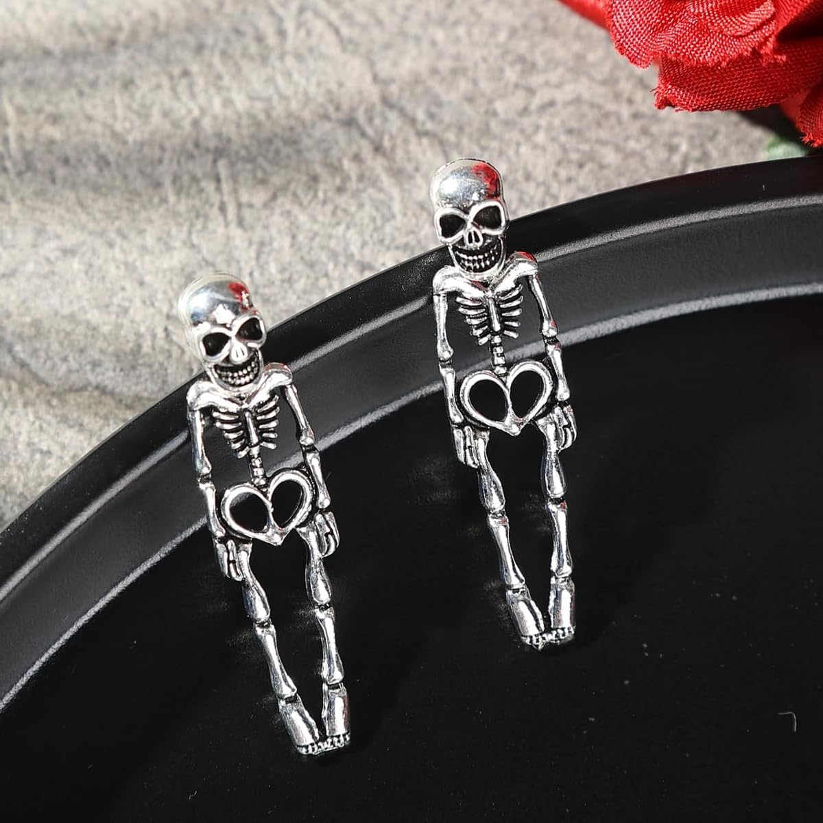 Punk Halloween Earrings for Women, Skeleton Skull Dangle Bloody Ghost Witch Tassel Terror Knife Drop Earrings, Scary Halloween Party Earring for Halloween Accessories. - Image 7