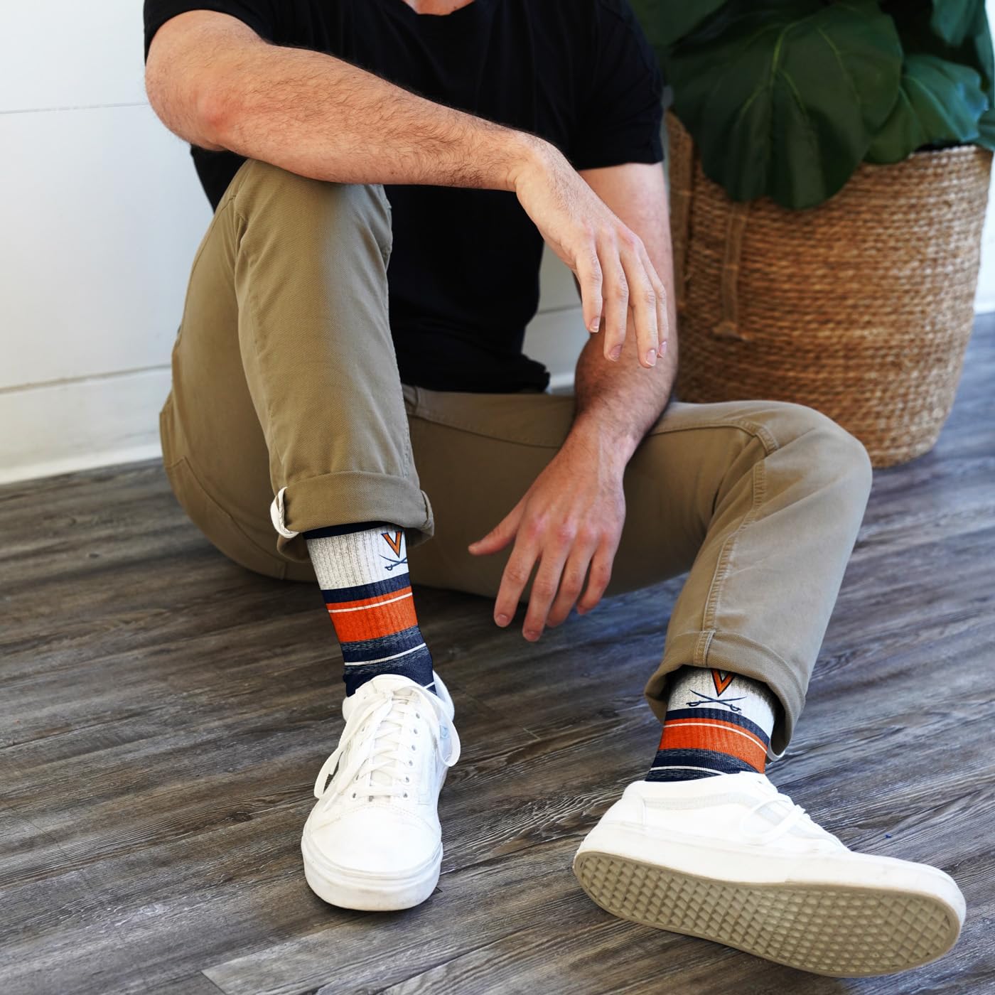 For Bare Feet NCAA Unisex Ncaa Friday Dress Crew Sock - Image 2