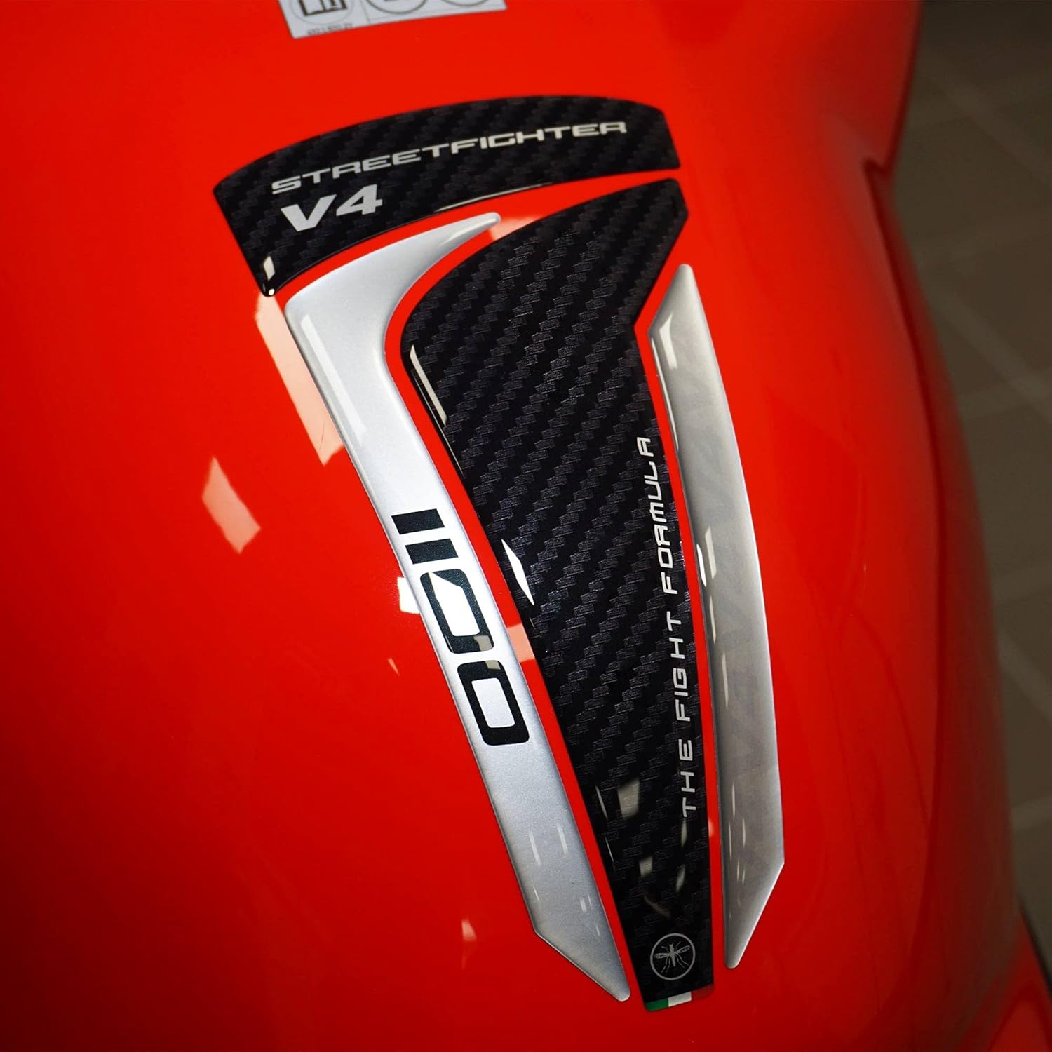 labelbike - 3D Sticker Motorcycle Fuel Tank Pad Protection and Decoration in Resin Compatible with Ducati Streetfighter V4 2020-21