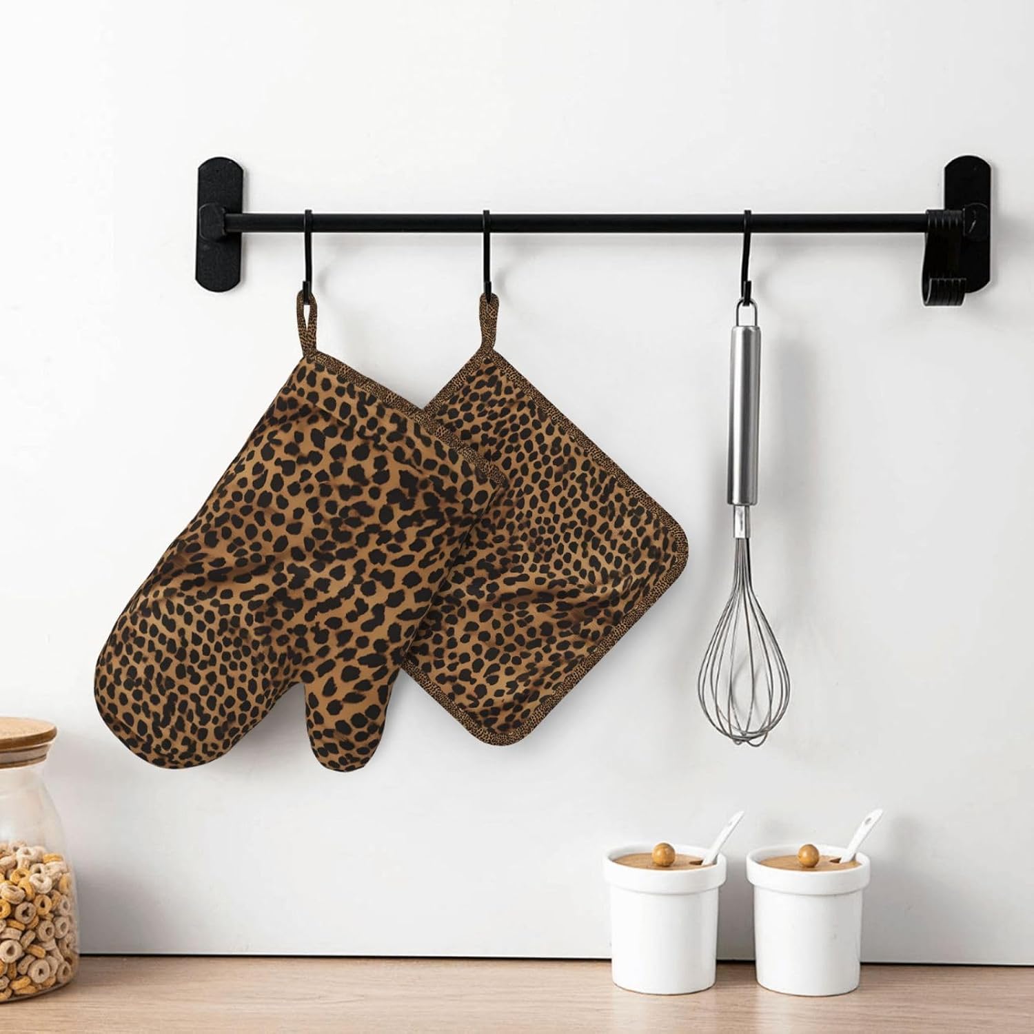 Oven Mitts and Pot Holders for Outdoor Cooking Baking BBQs Heat Resistant Polyester Silicone Oven Gloves Hot Pads, Kitchen Decor and Accessories Home Must Haves List - Leopard Print, Black image 5
