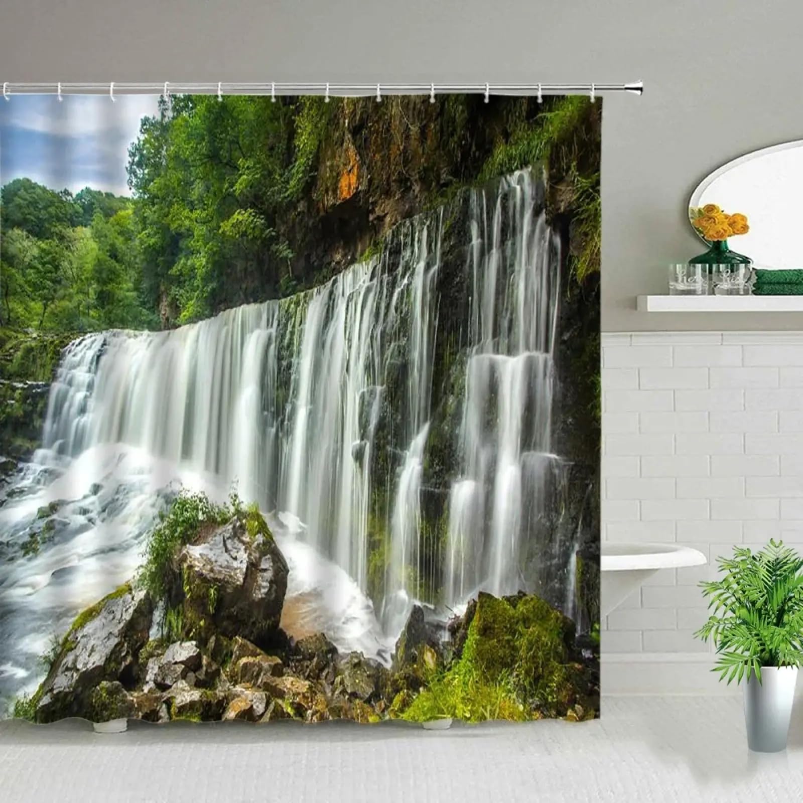 Rideaux de salle de bain cascade naturelle pour s'évader dans sa baignoire au quotidien